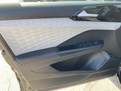 2022 Volkswagen Taos S FWD