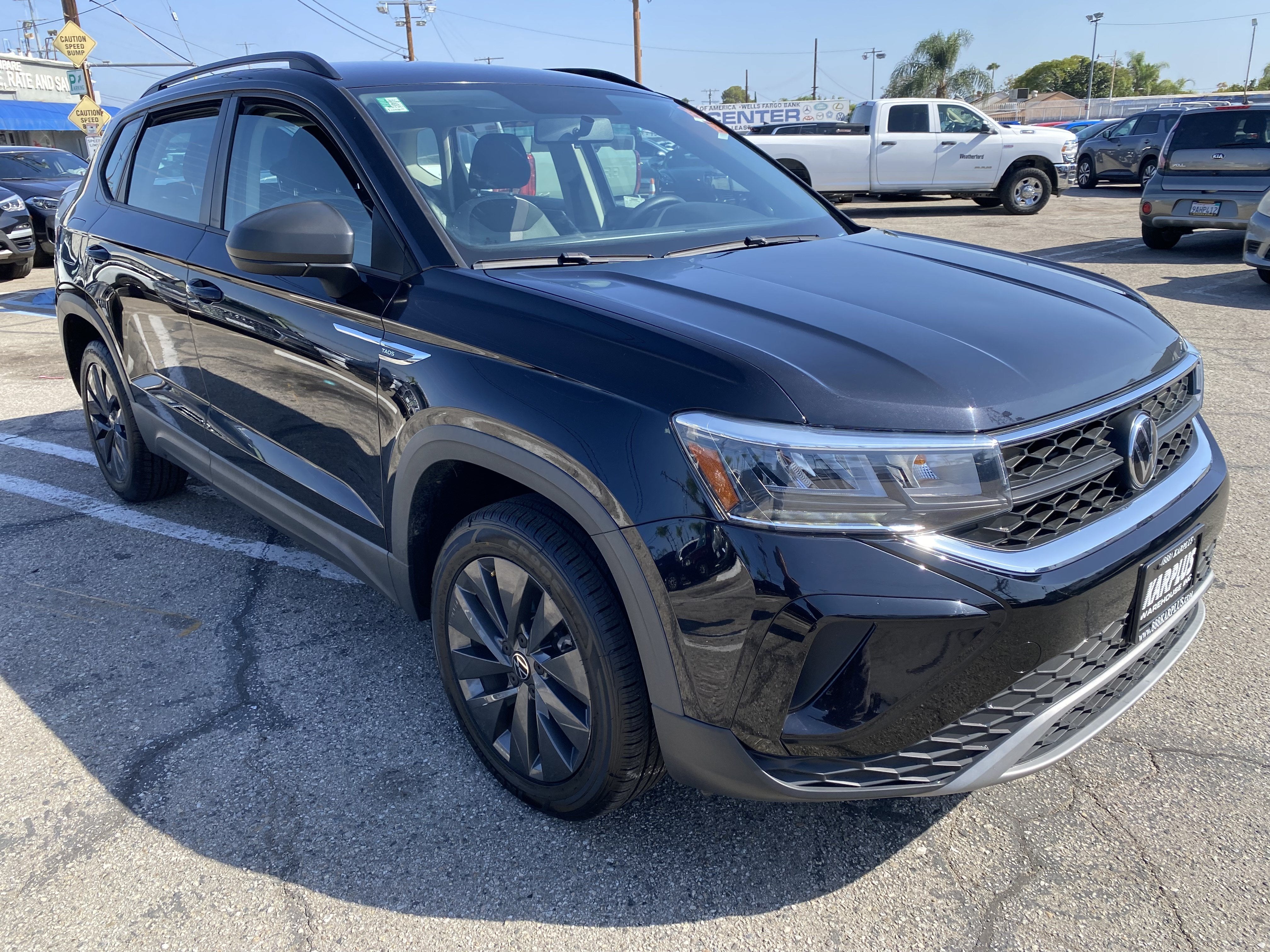 2022 Volkswagen Taos S FWD