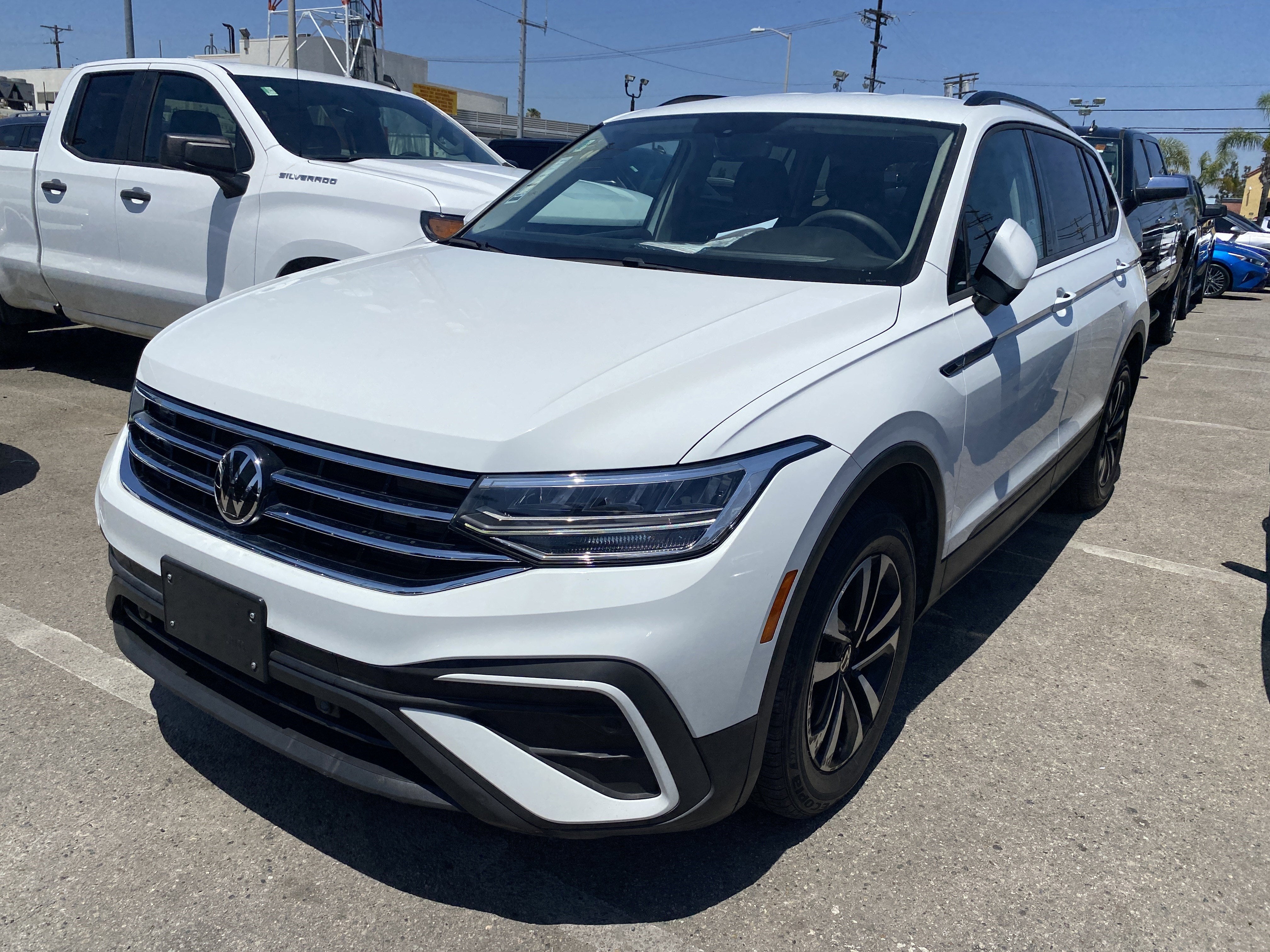 2023 Volkswagen Tiguan S