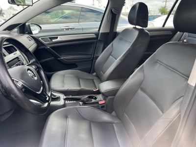 2015 Volkswagen Golf TSI S w/Sunroof
