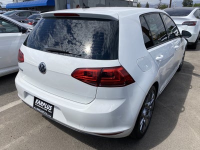 2016 Volkswagen Golf TSI S