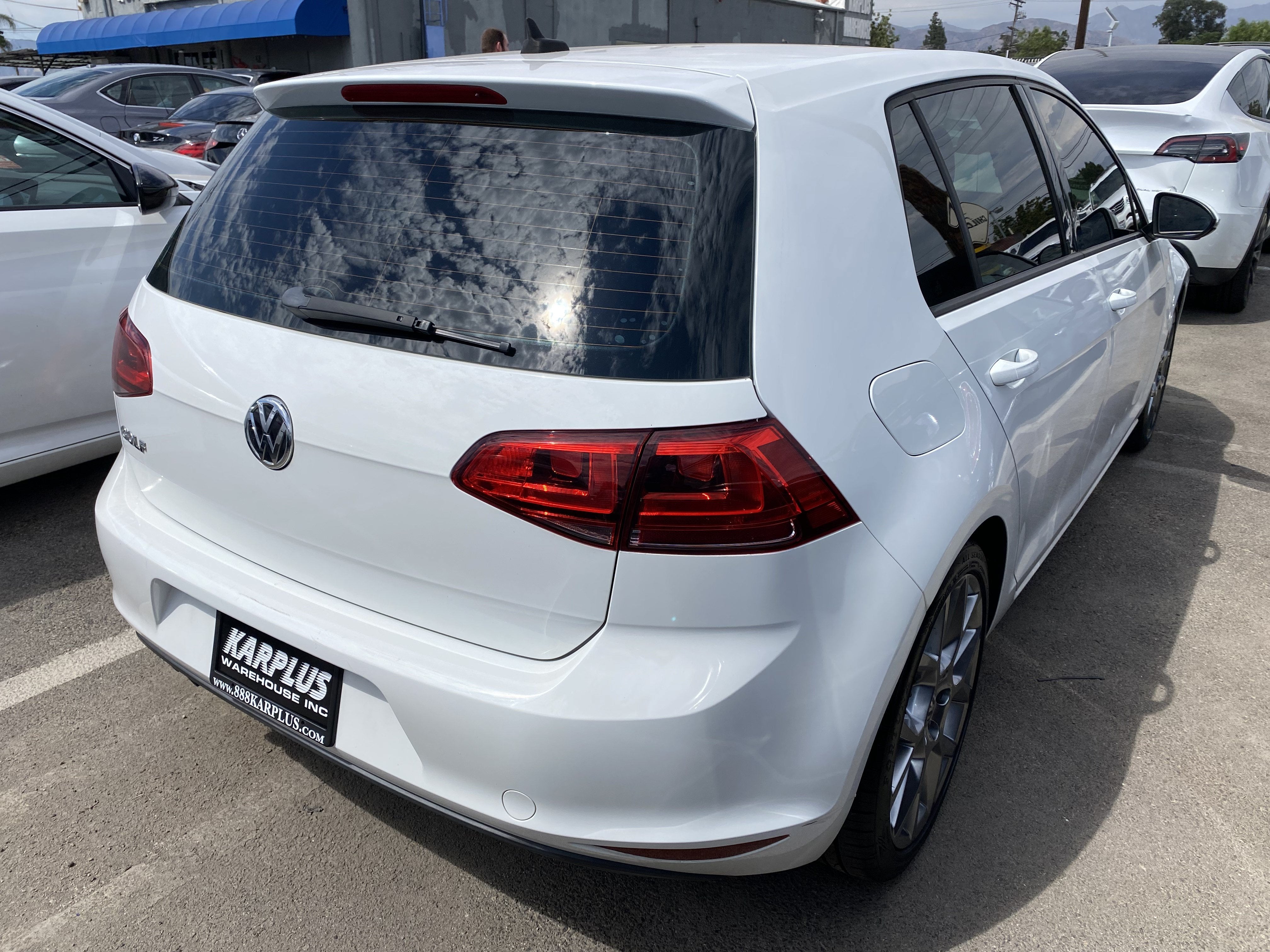 2016 Volkswagen Golf TSI S
