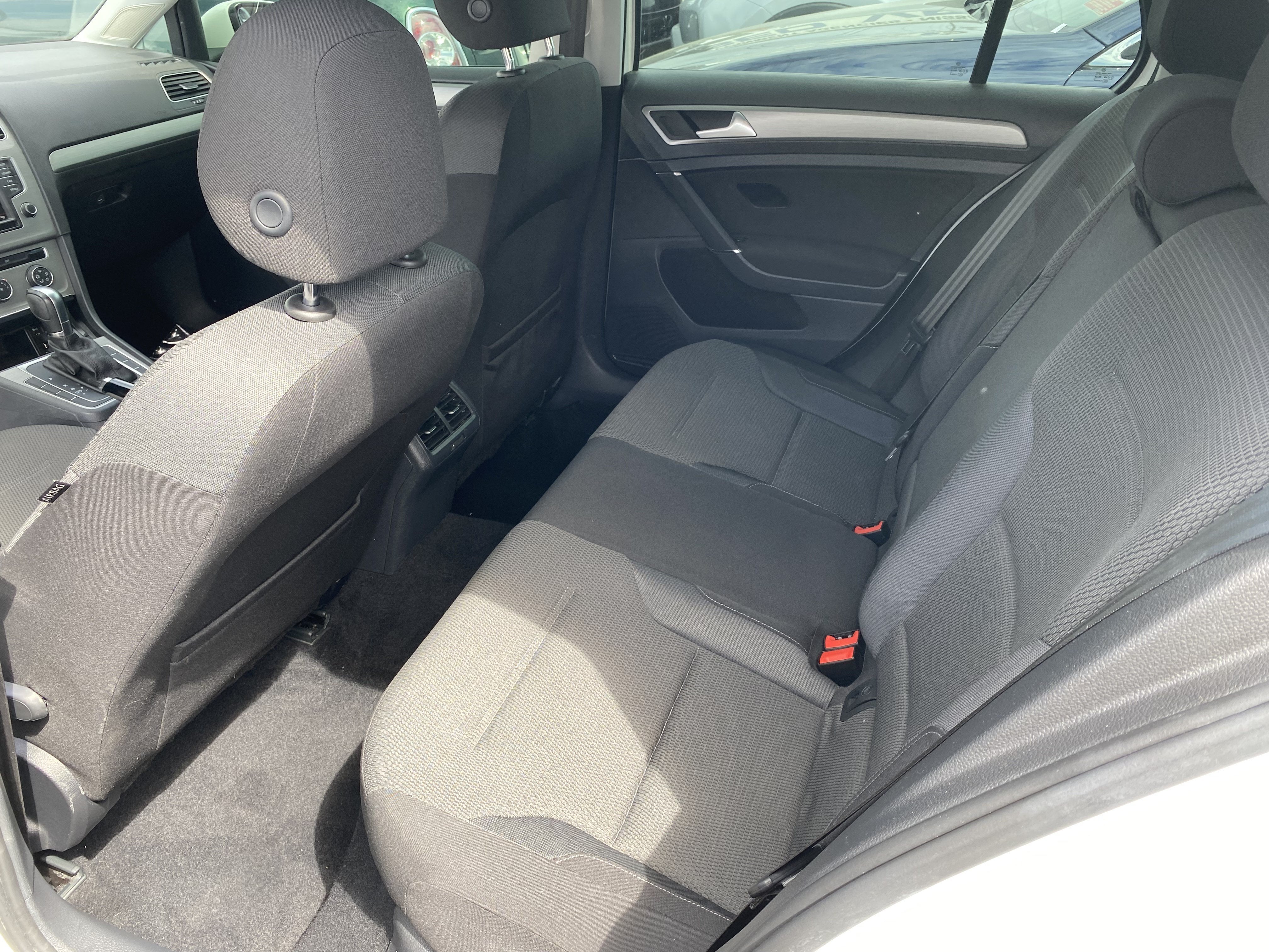 2016 Volkswagen Golf TSI S