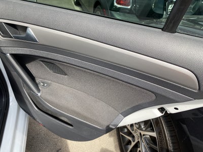 2016 Volkswagen Golf TSI S