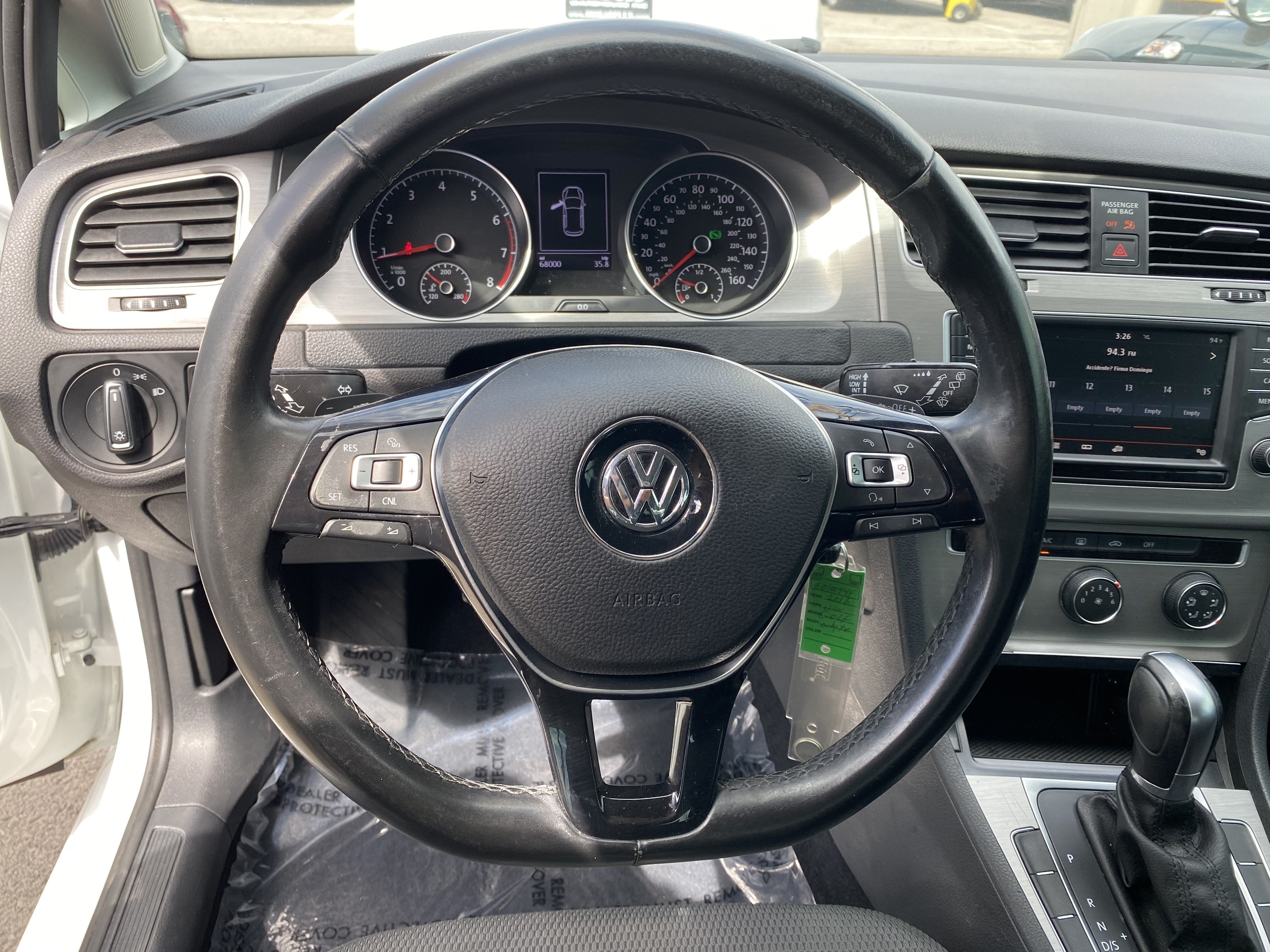 2016 Volkswagen Golf TSI S