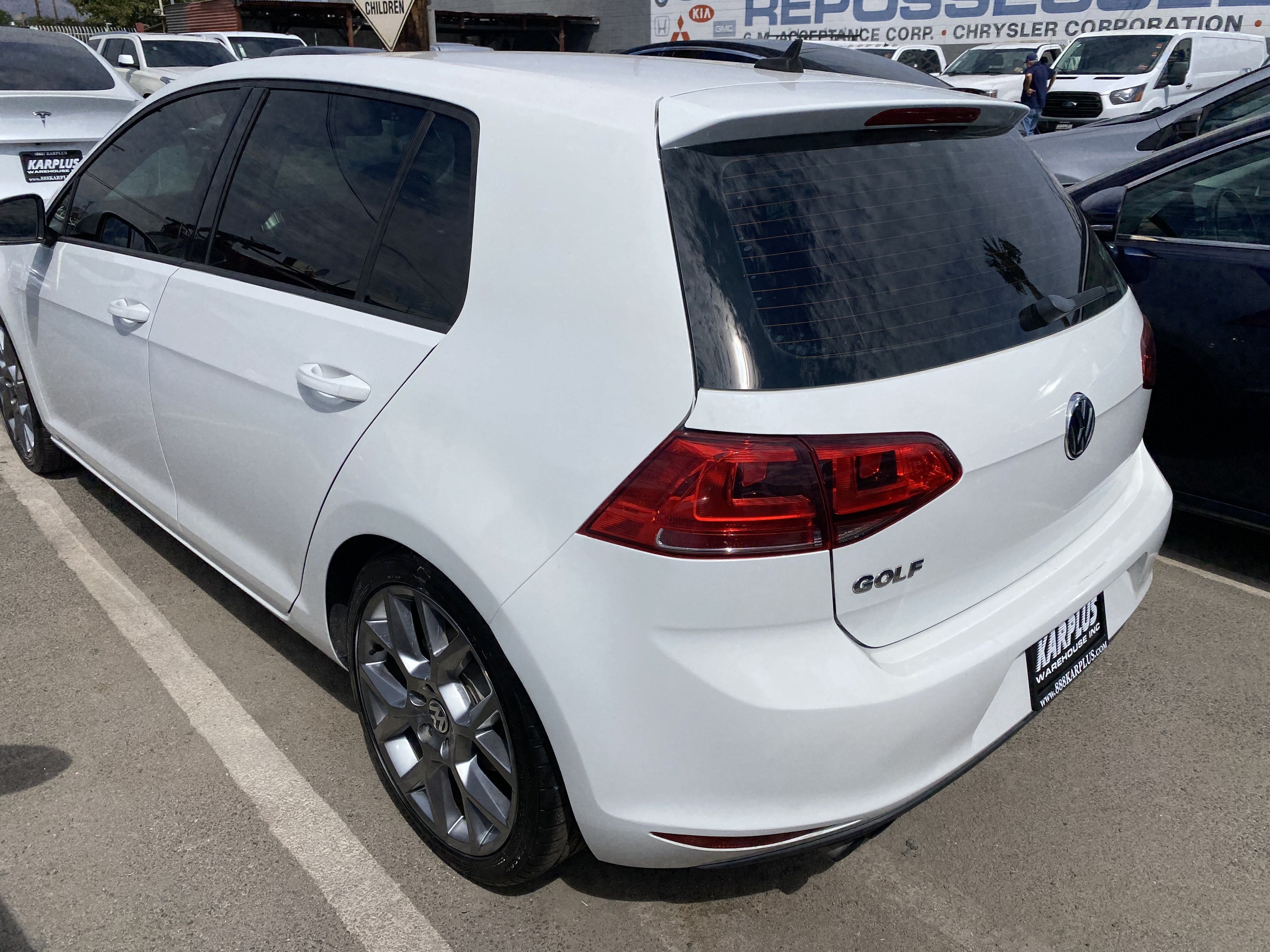 2016 Volkswagen Golf TSI S