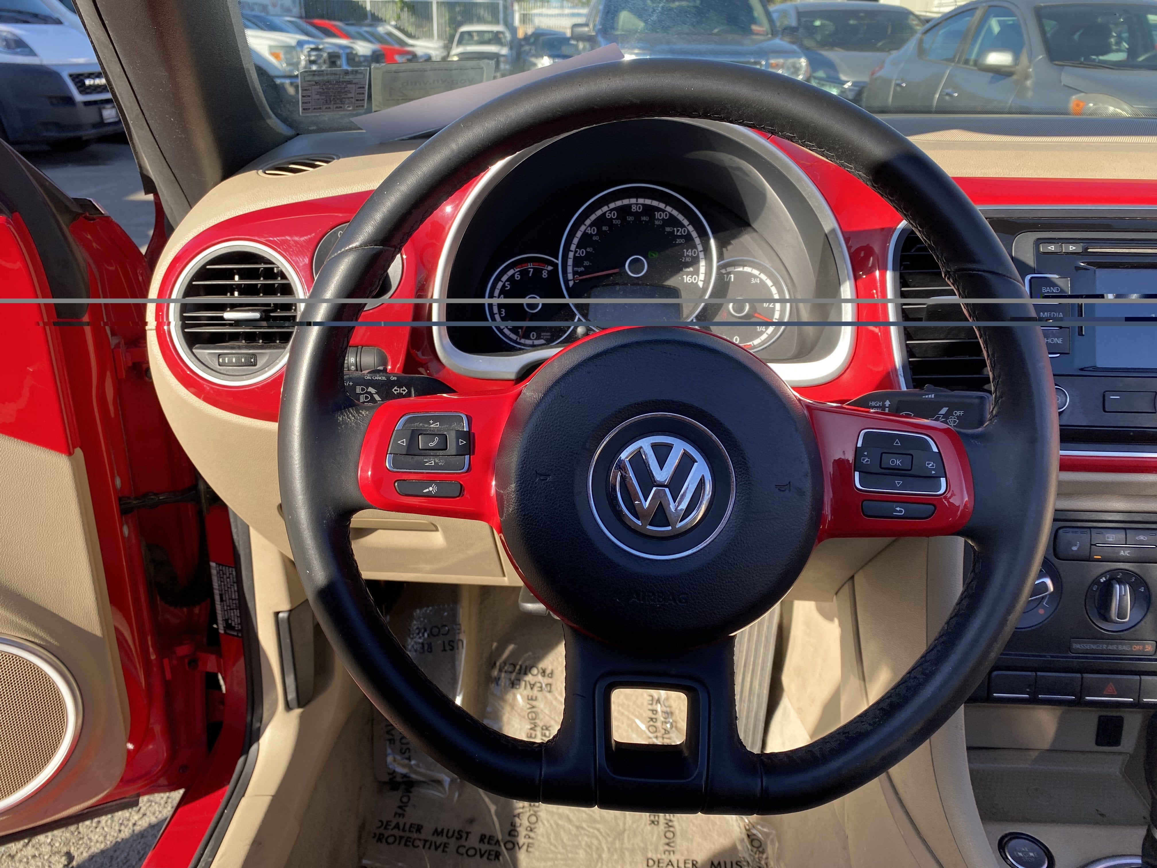 2015 Volkswagen Beetle Convertible 2DR AUTO 1.8T PZEV