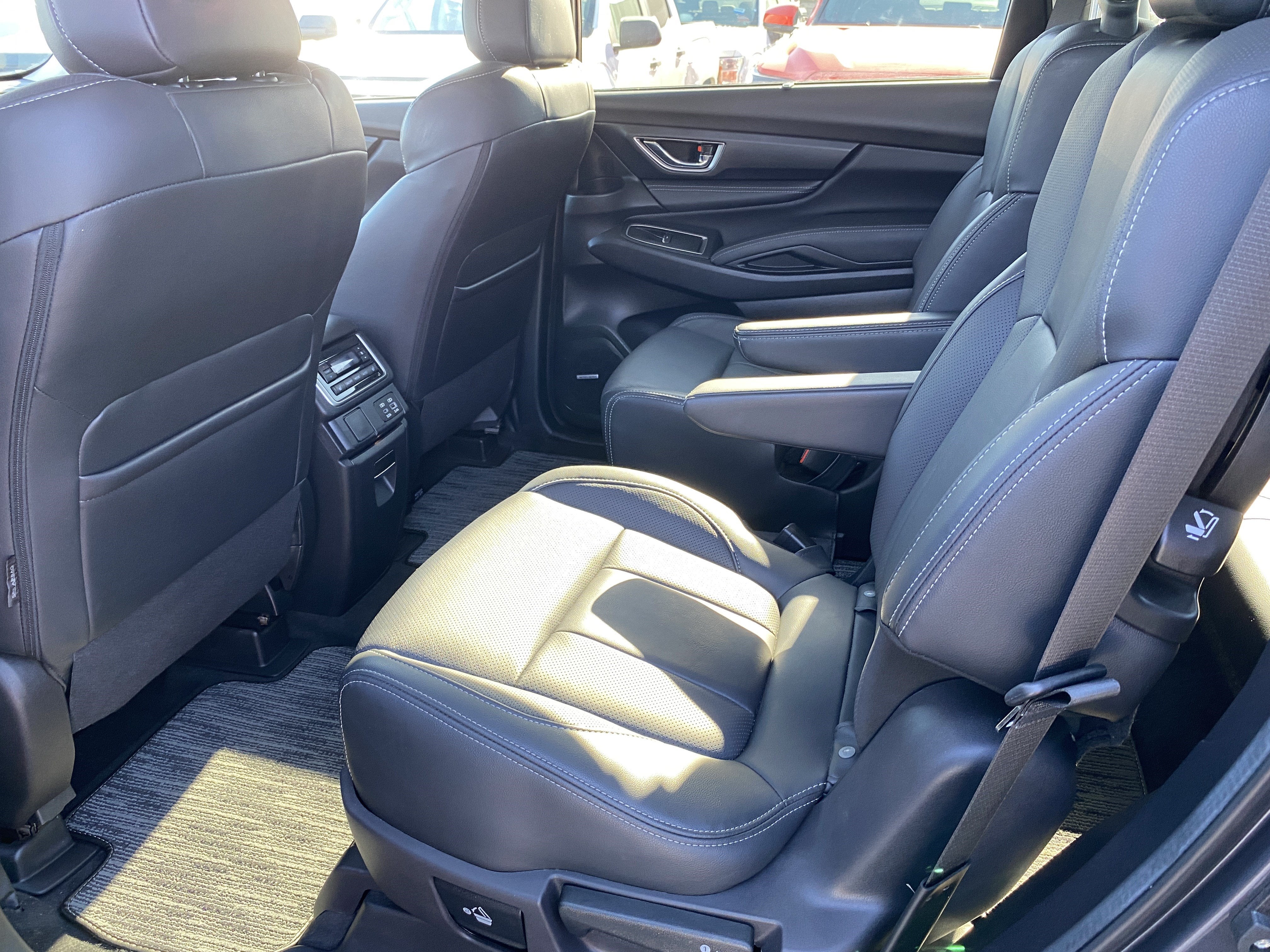 2023 Subaru Ascent LIMITED 7-PASSENGER