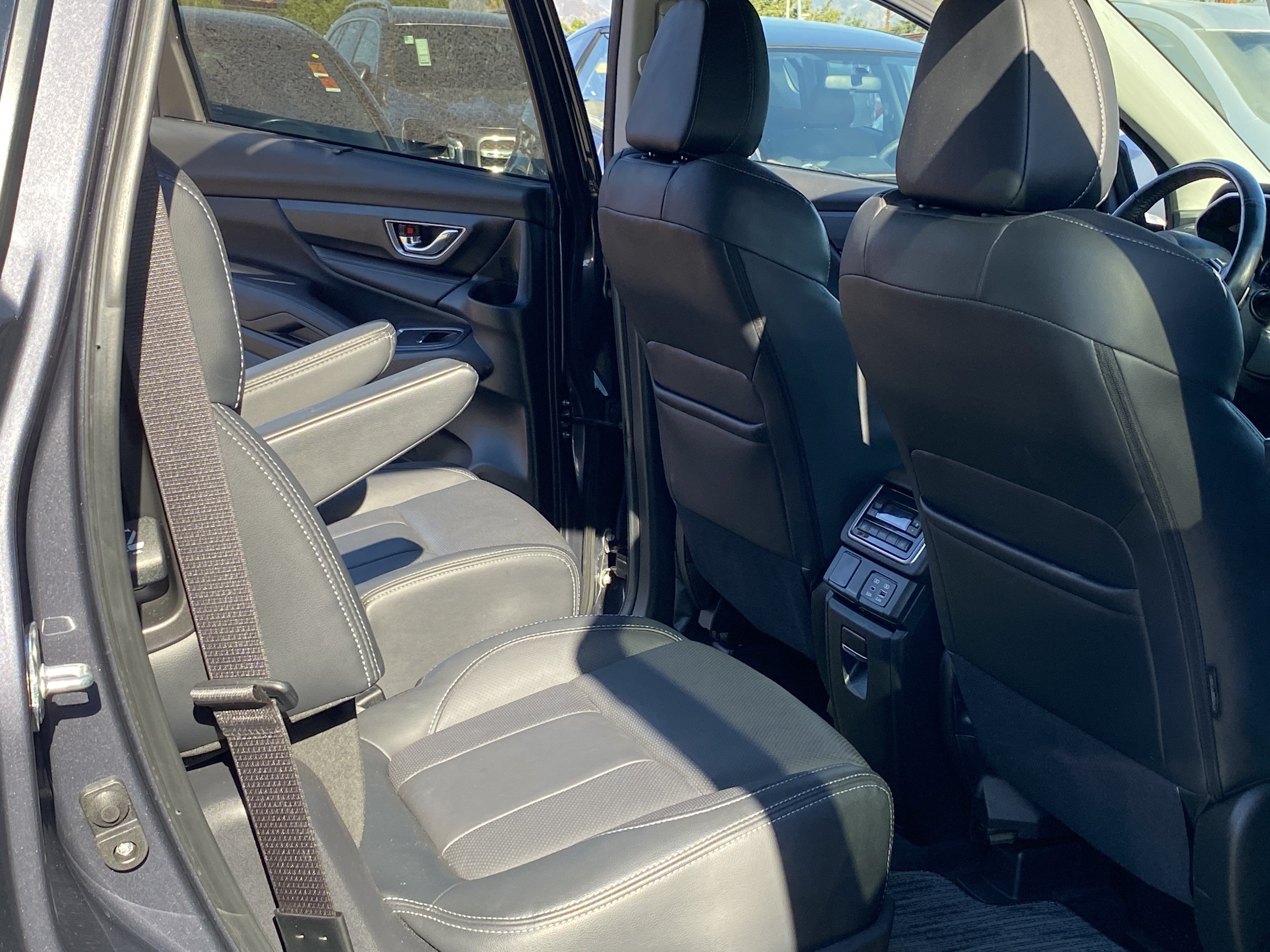 2023 Subaru Ascent LIMITED 7-PASSENGER