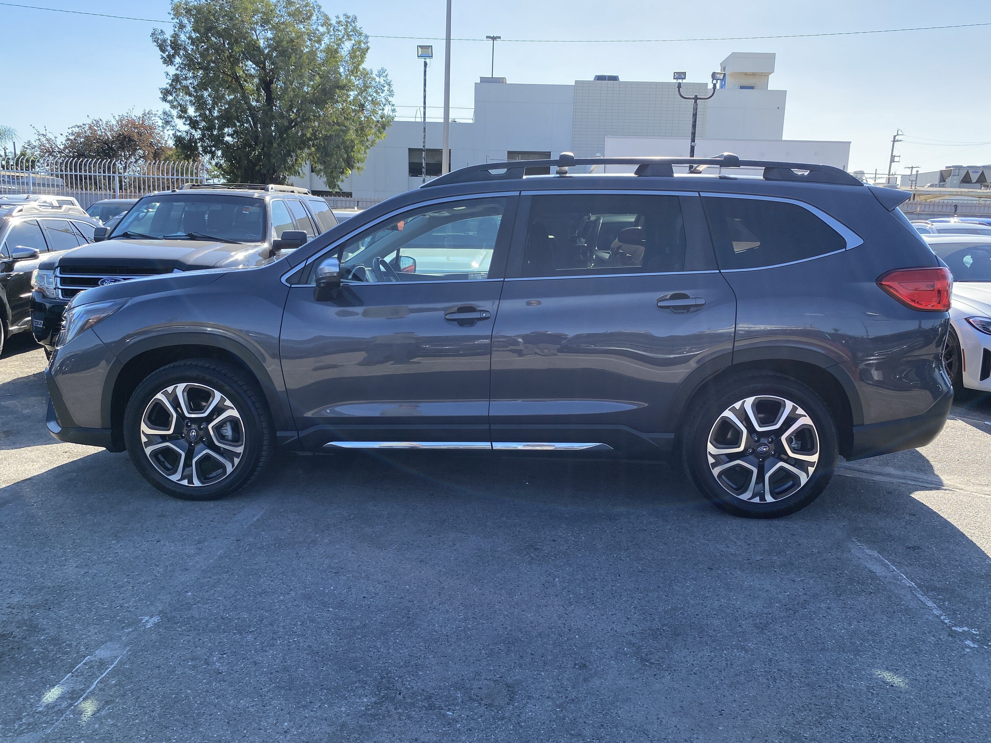 2023 Subaru Ascent LIMITED 7-PASSENGER