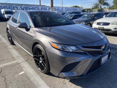 2018 Toyota Camry SE