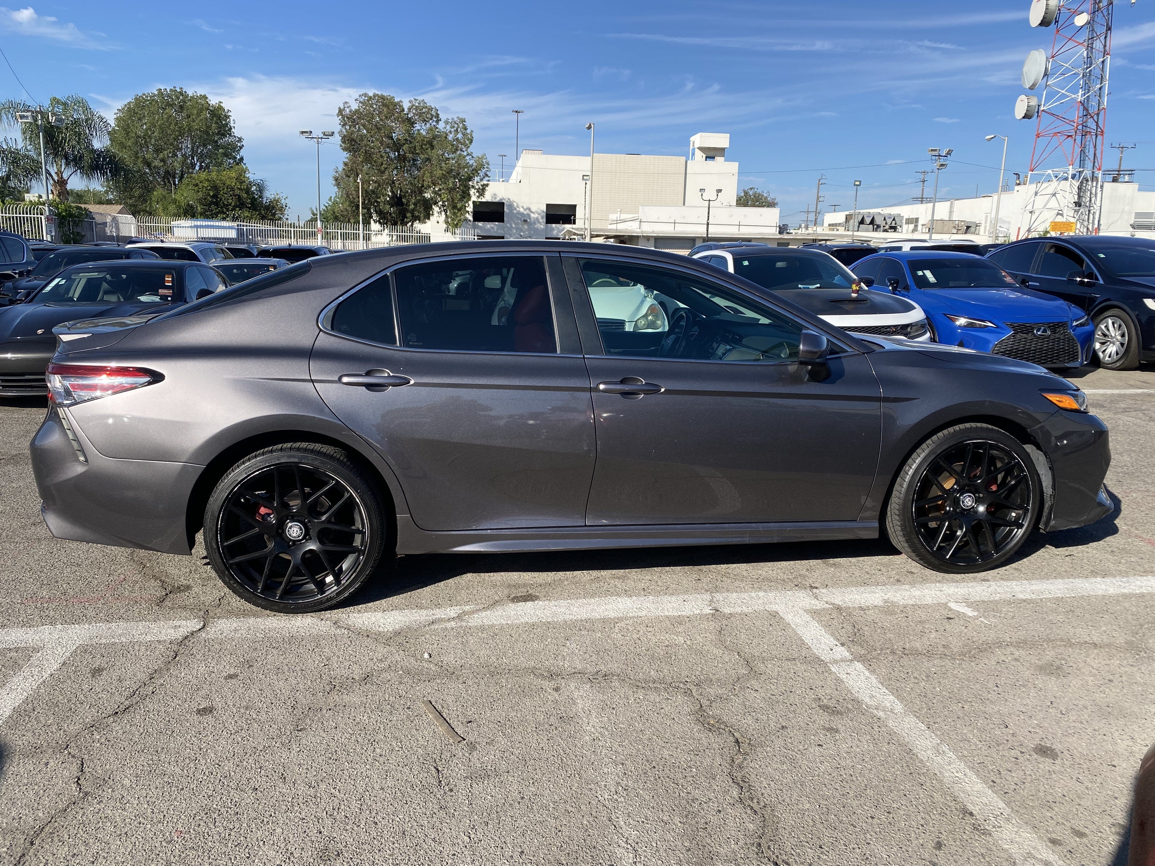 2018 Toyota Camry SE