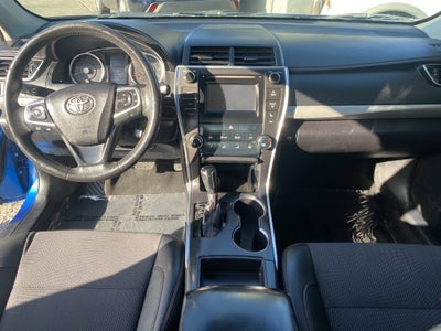 2018 Toyota Camry SE