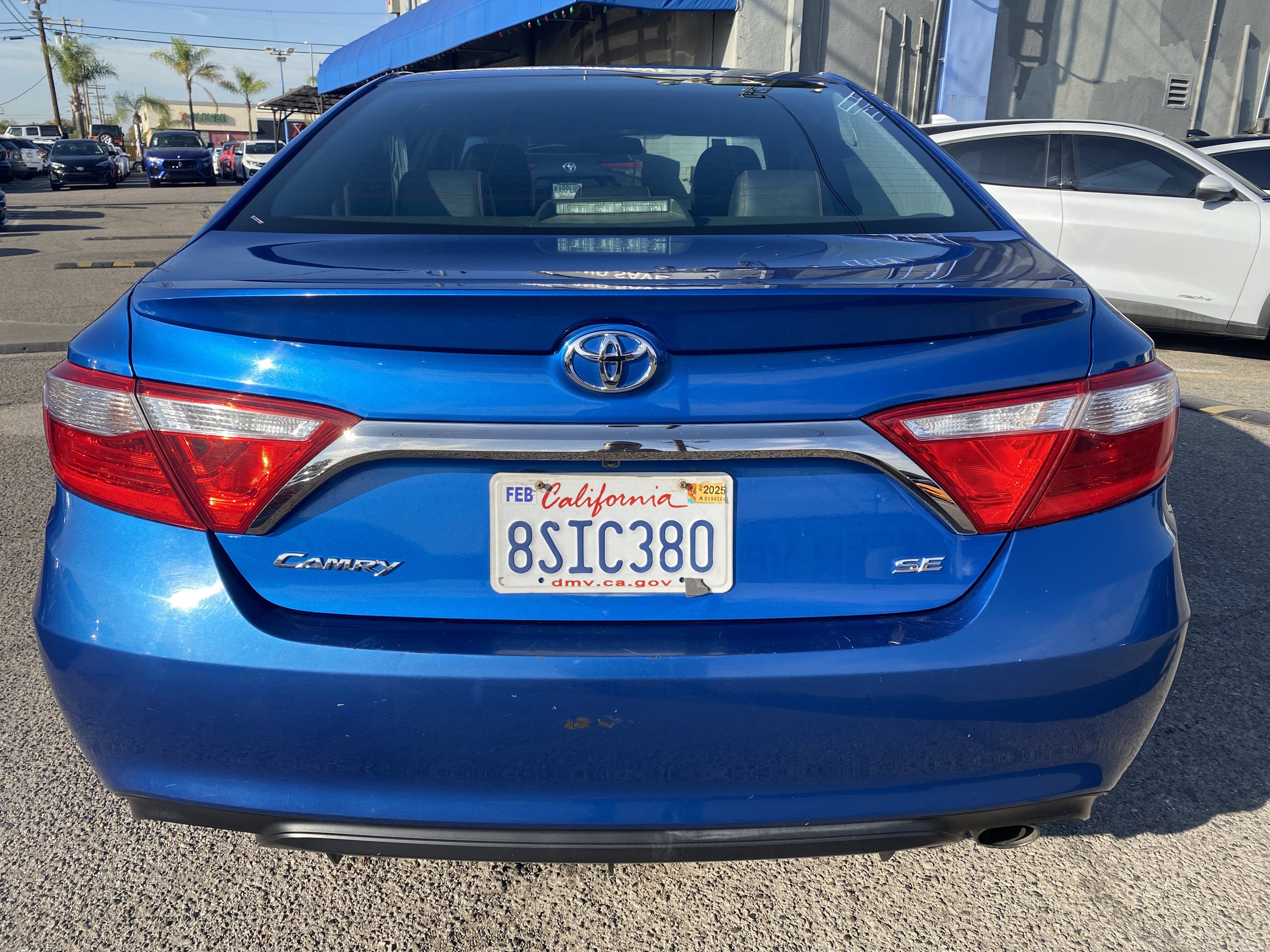 2018 Toyota Camry SE