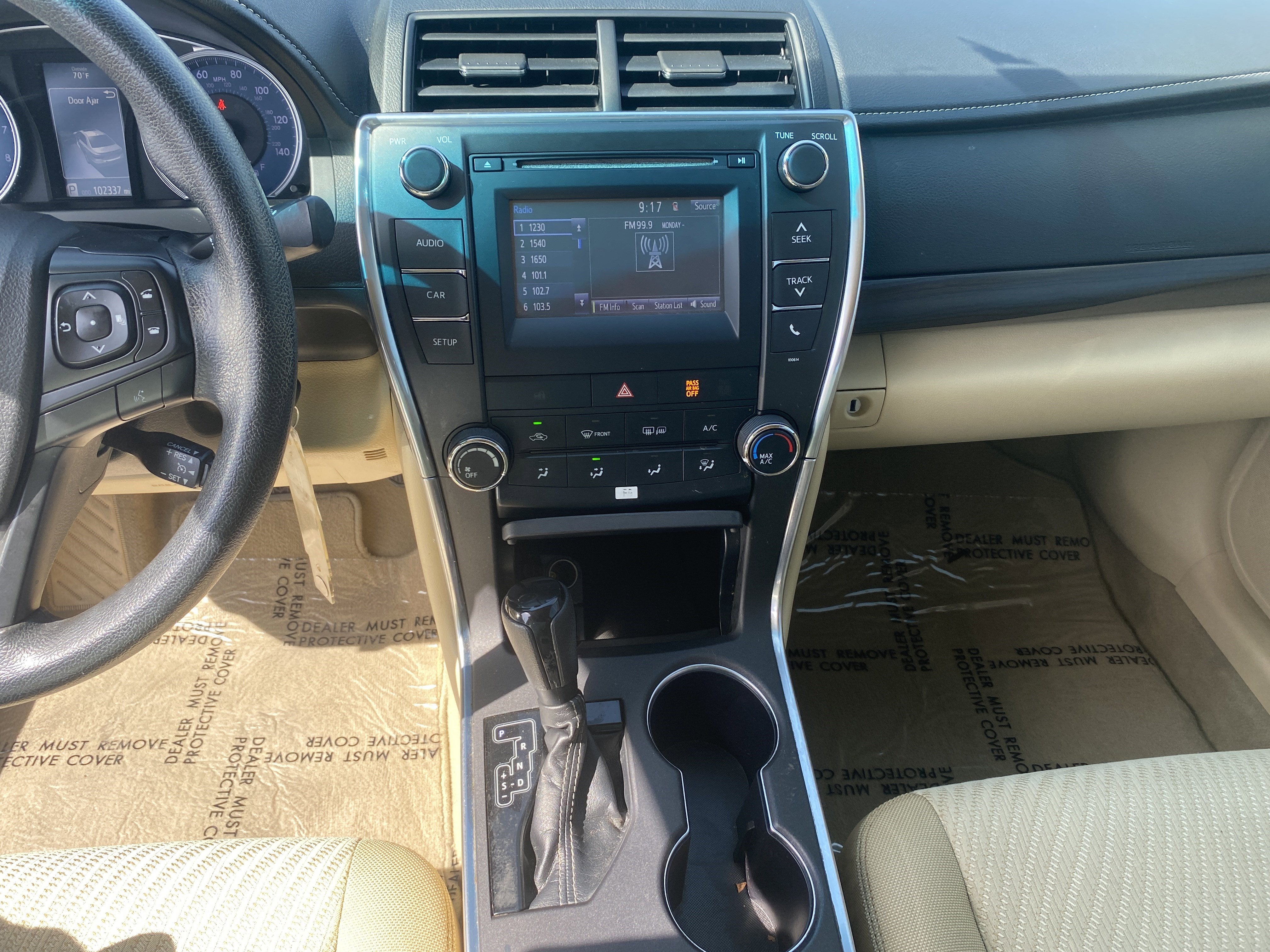 2017 Toyota Camry LE
