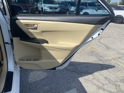 2017 Toyota Camry LE