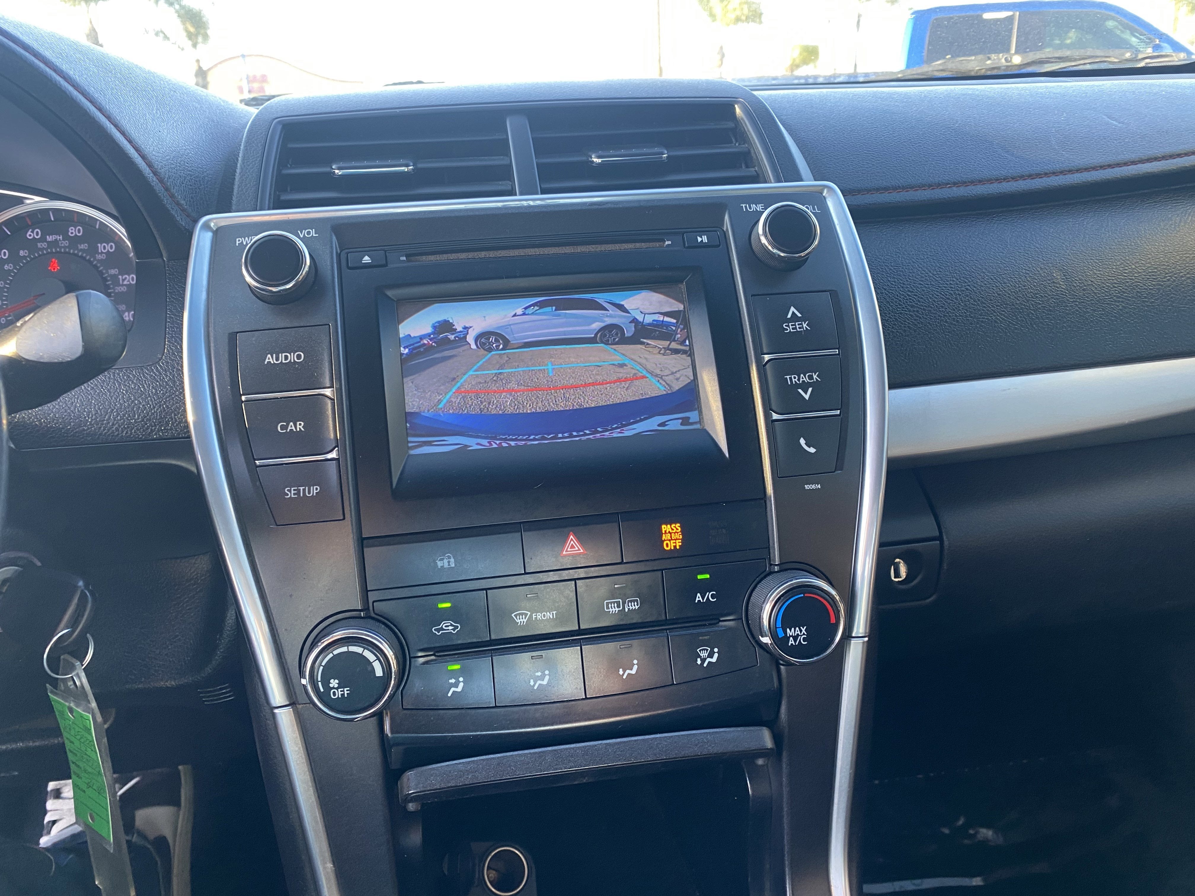 2017 Toyota Camry SE