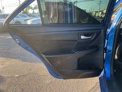 2017 Toyota Camry SE