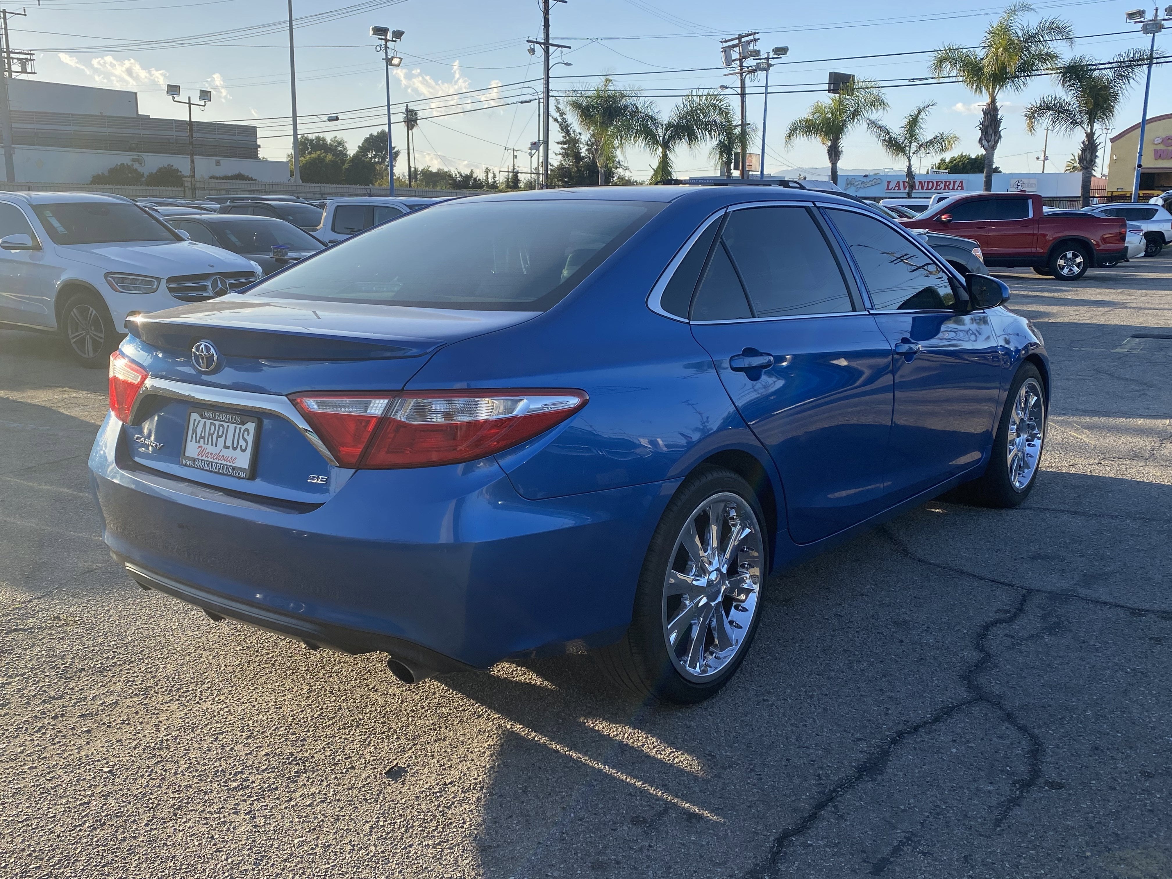 2017 Toyota Camry SE