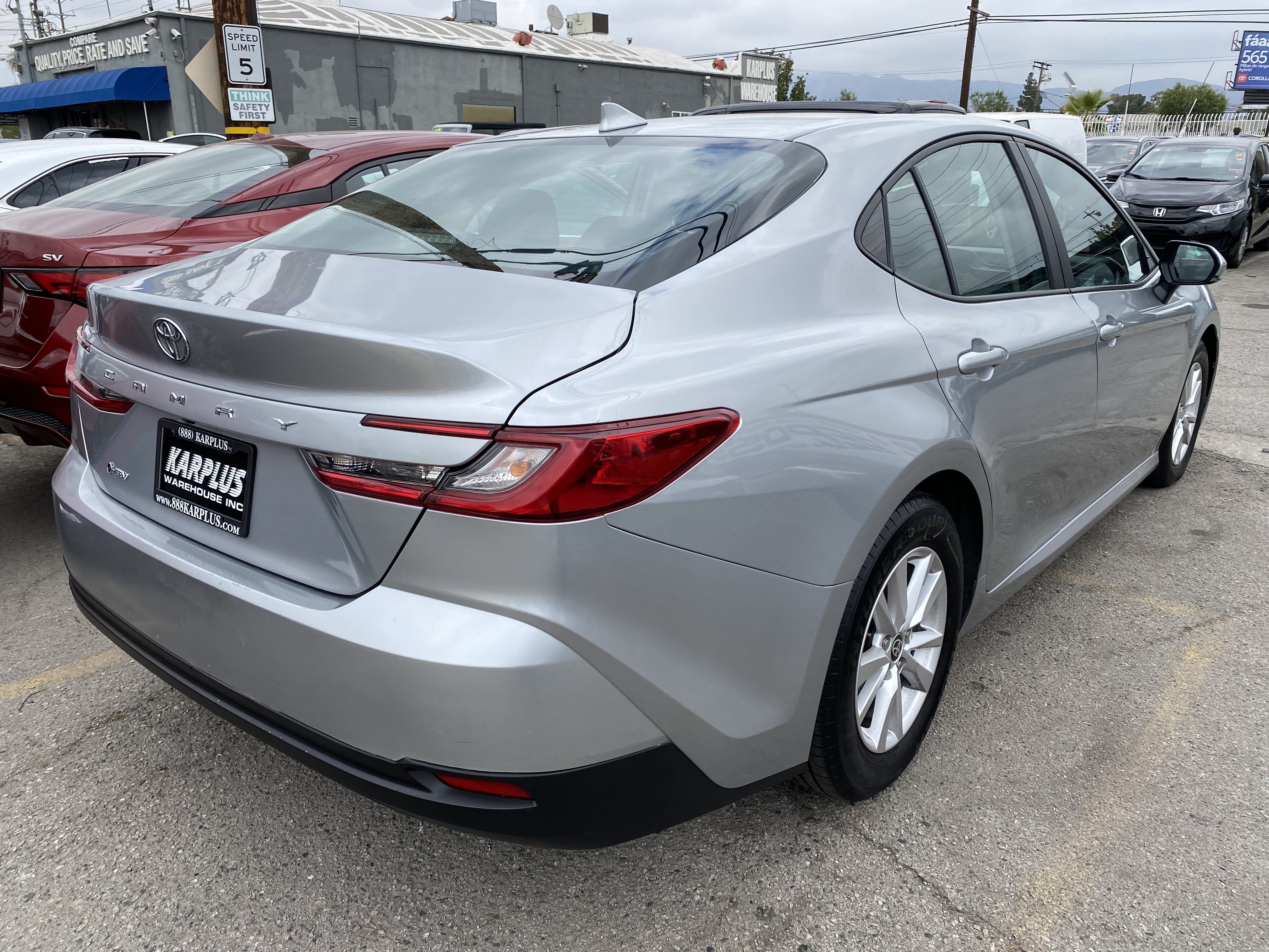 2025 Toyota Camry LE