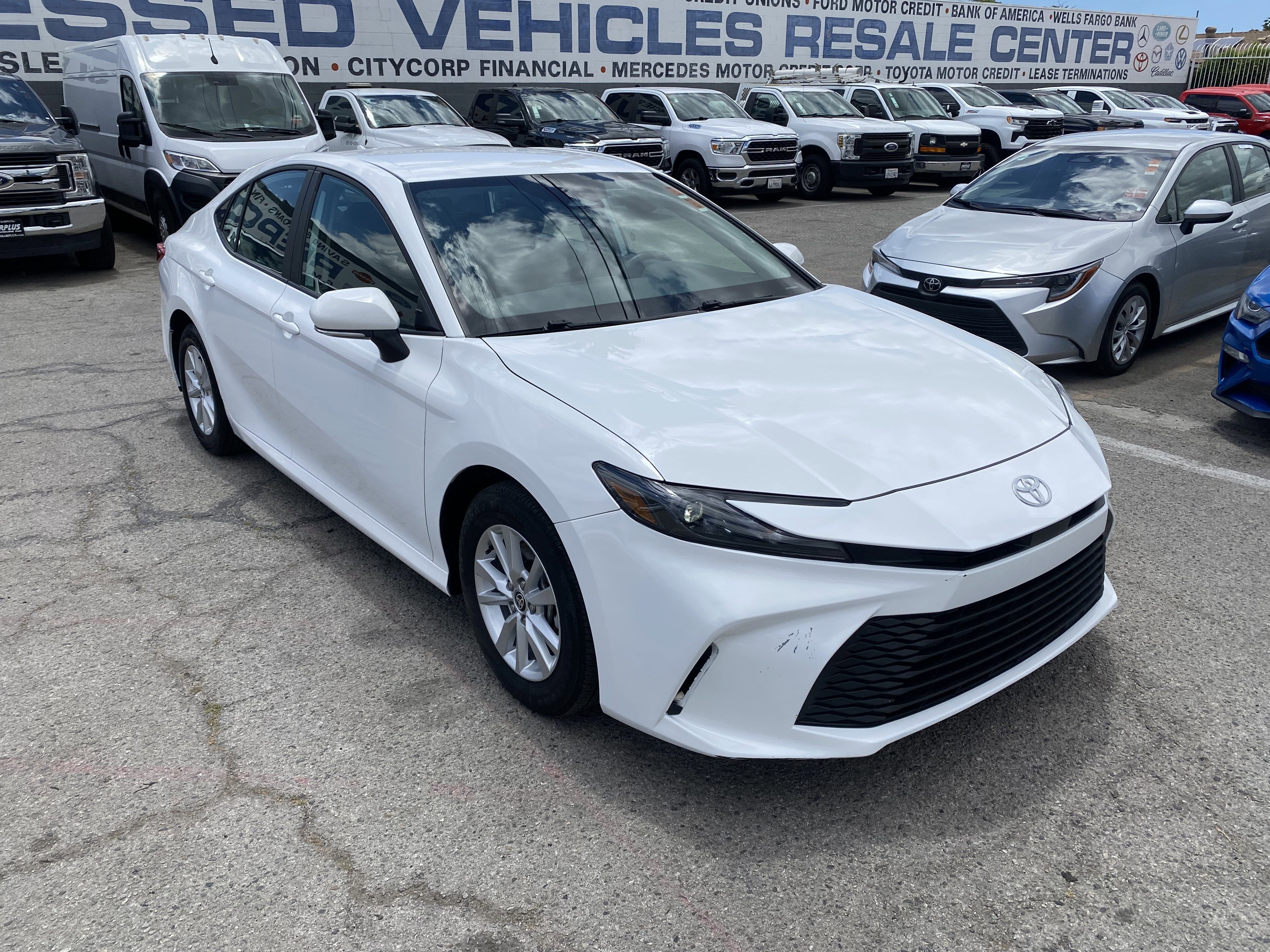 2025 Toyota Camry LE