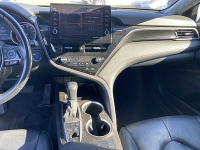 2021 Toyota Camry Hybrid XLE