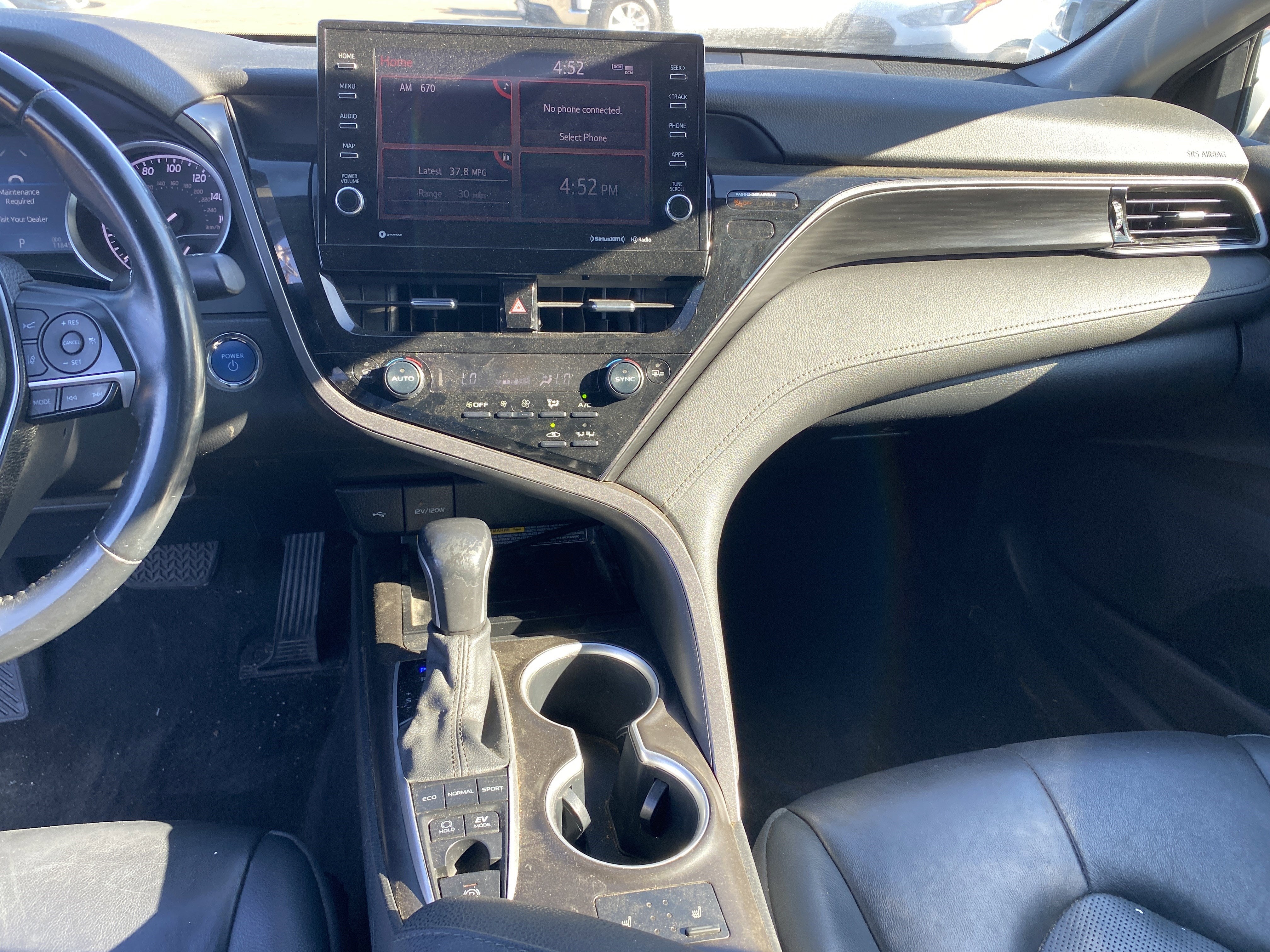 2021 Toyota Camry Hybrid XLE