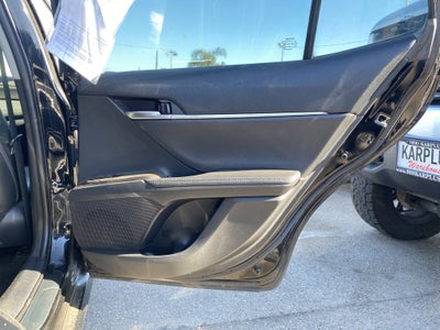 2021 Toyota Camry Hybrid XLE