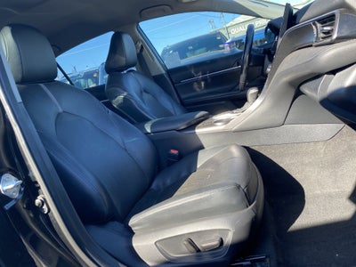 2021 Toyota Camry Hybrid XLE