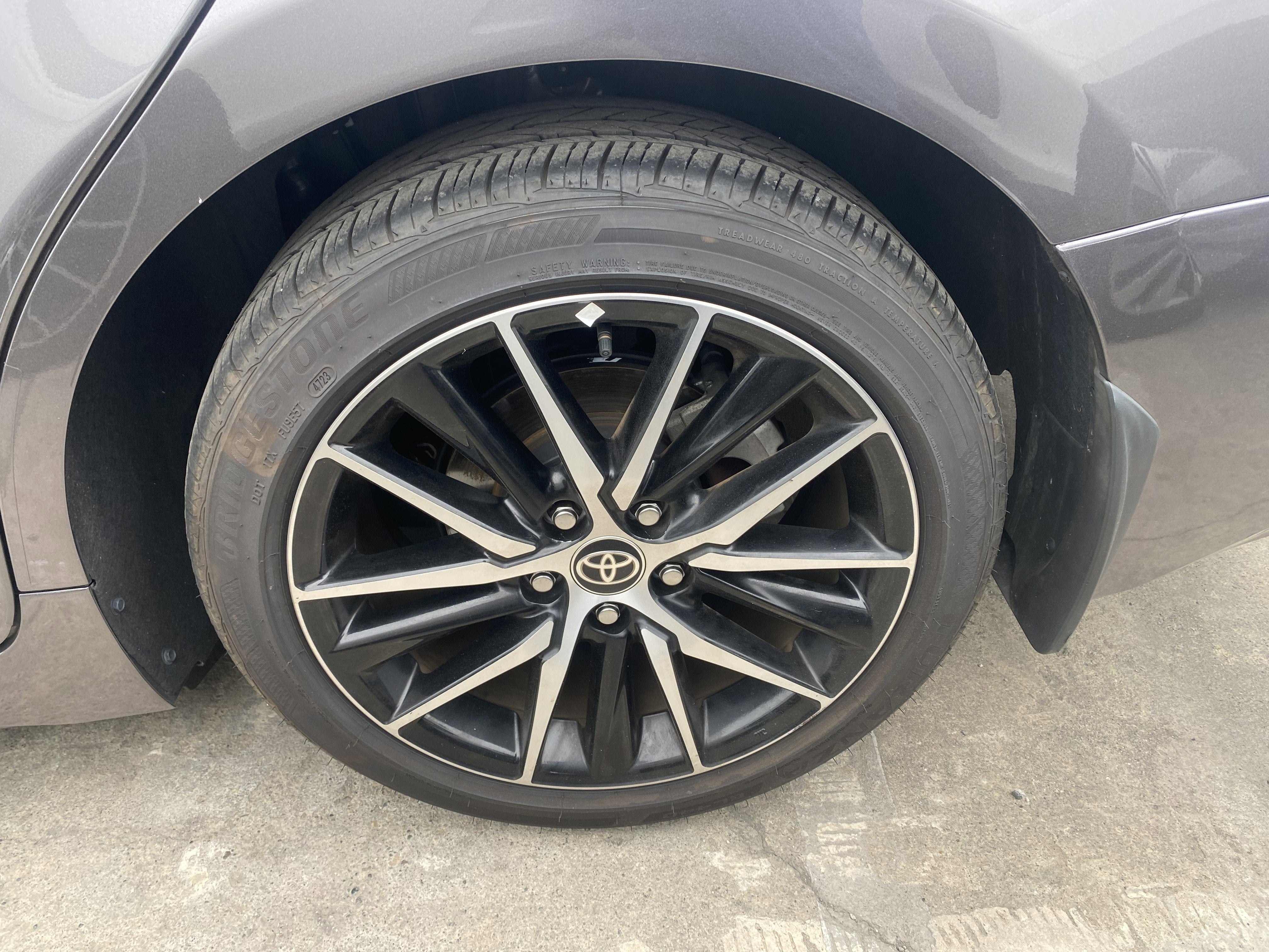 2024 Toyota Camry SE