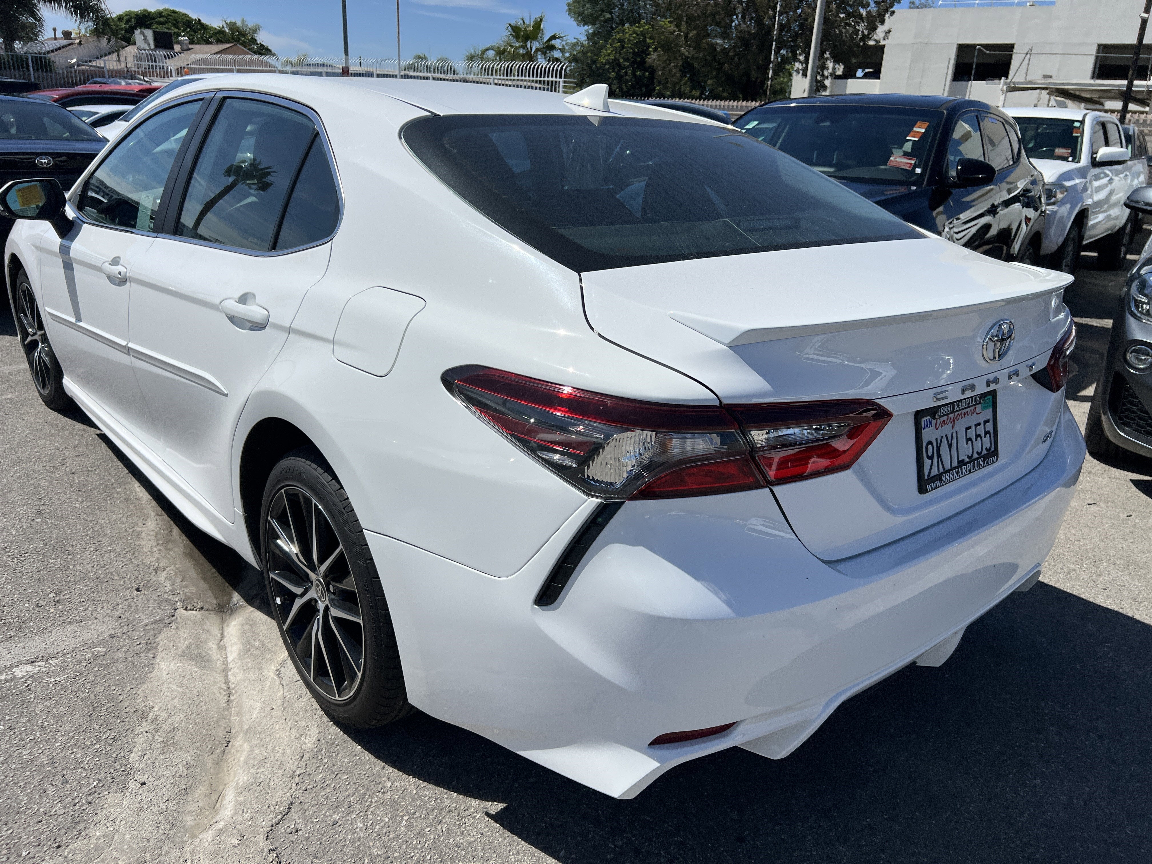 2024 Toyota Camry SE