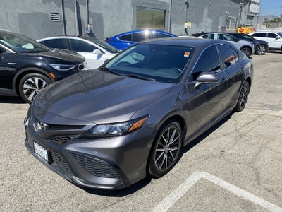 2022 Toyota Camry SE
