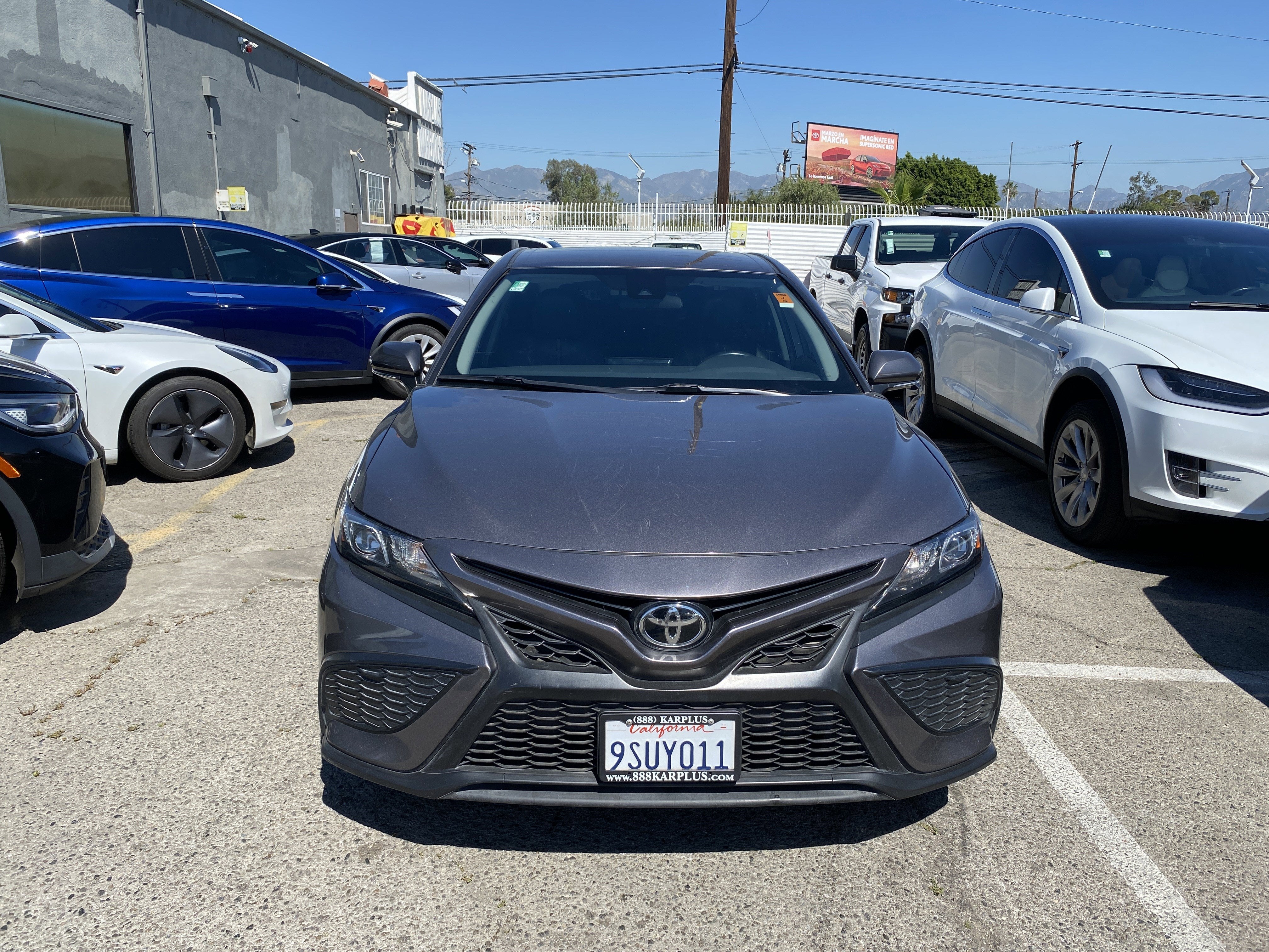 2022 Toyota Camry SE