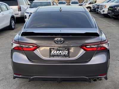 2022 Toyota Camry SE