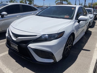 2021 Toyota Camry SE