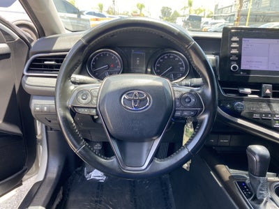 2023 Toyota Camry SE