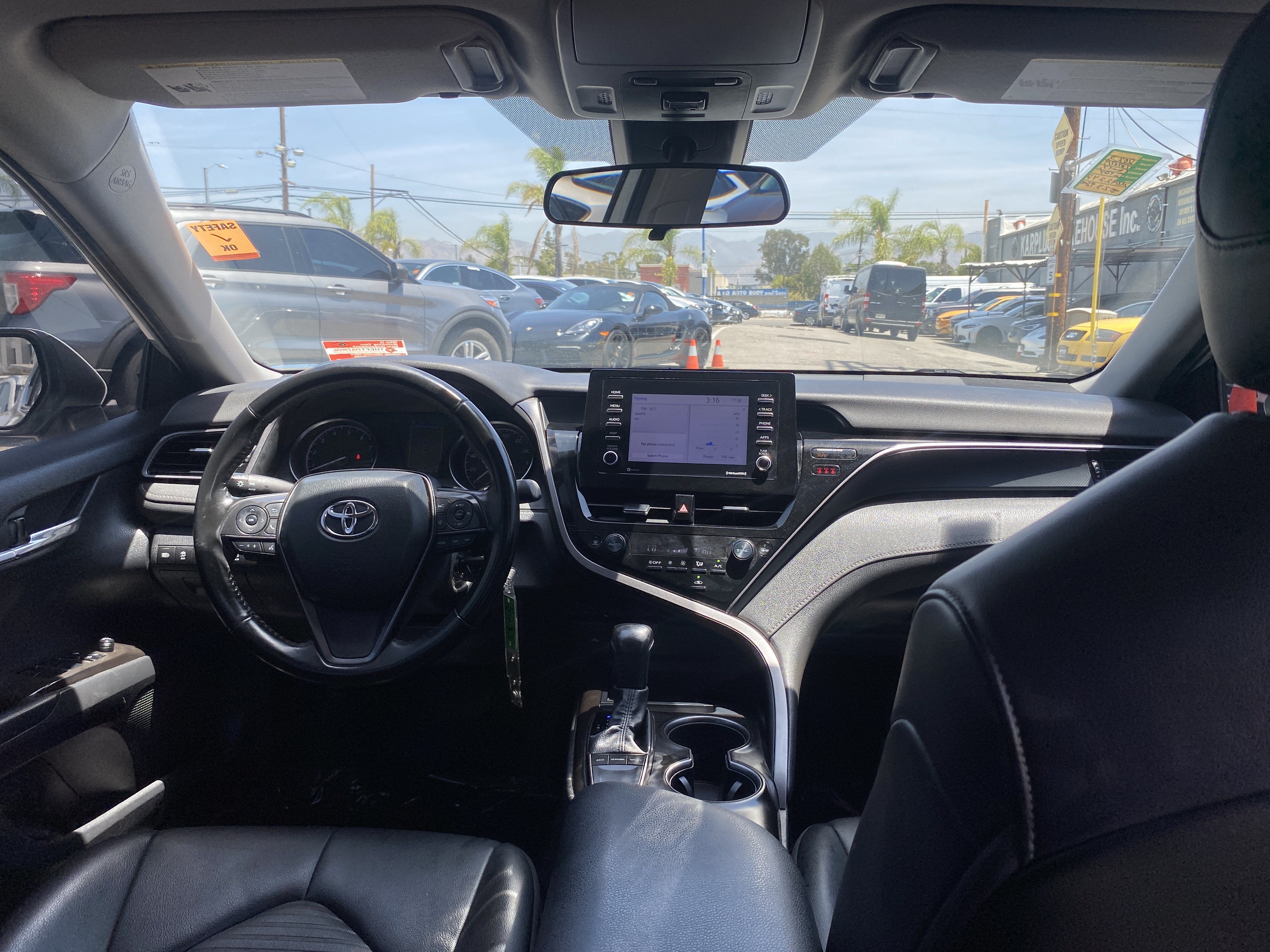 2023 Toyota Camry SE