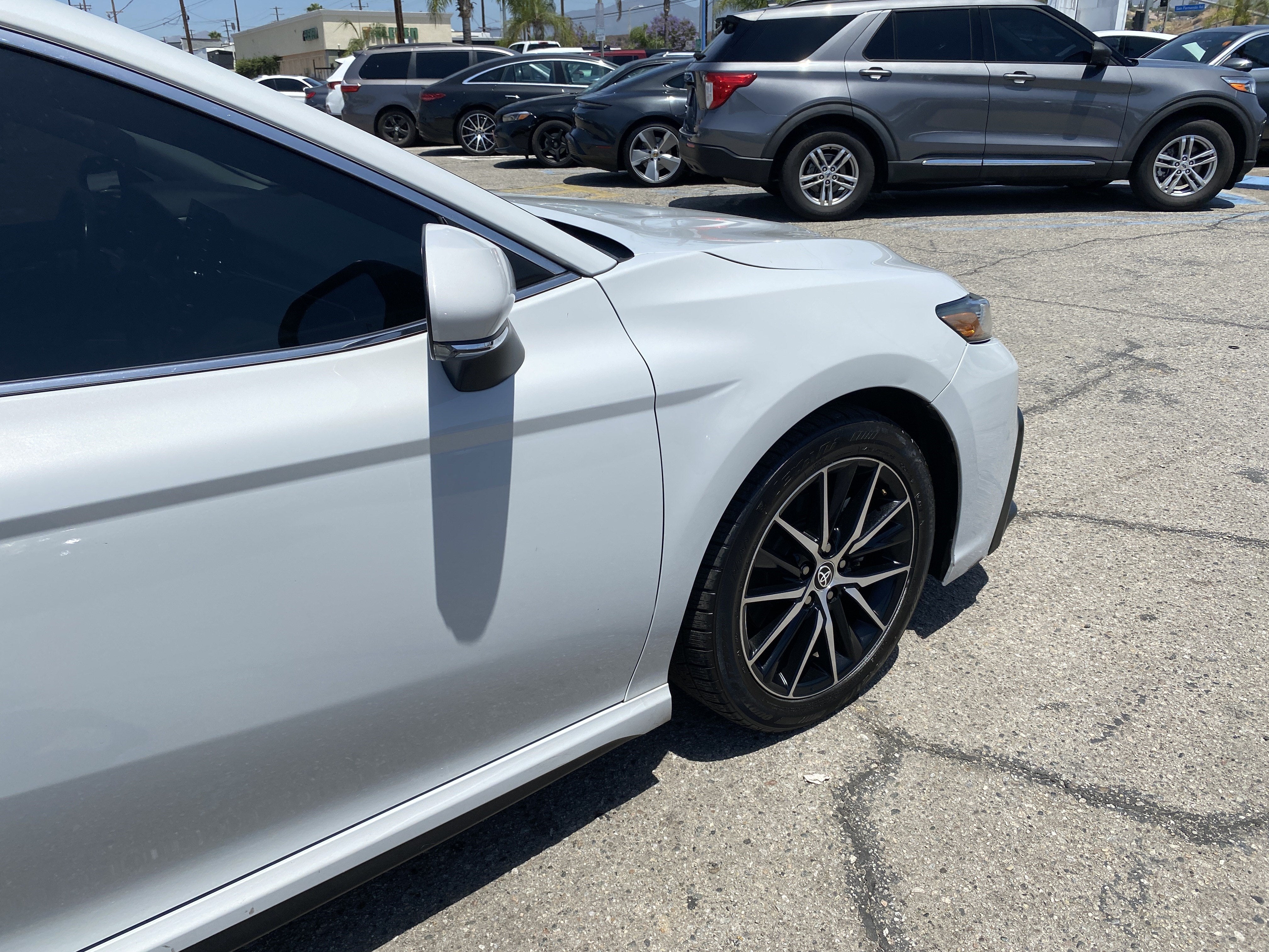 2023 Toyota Camry SE