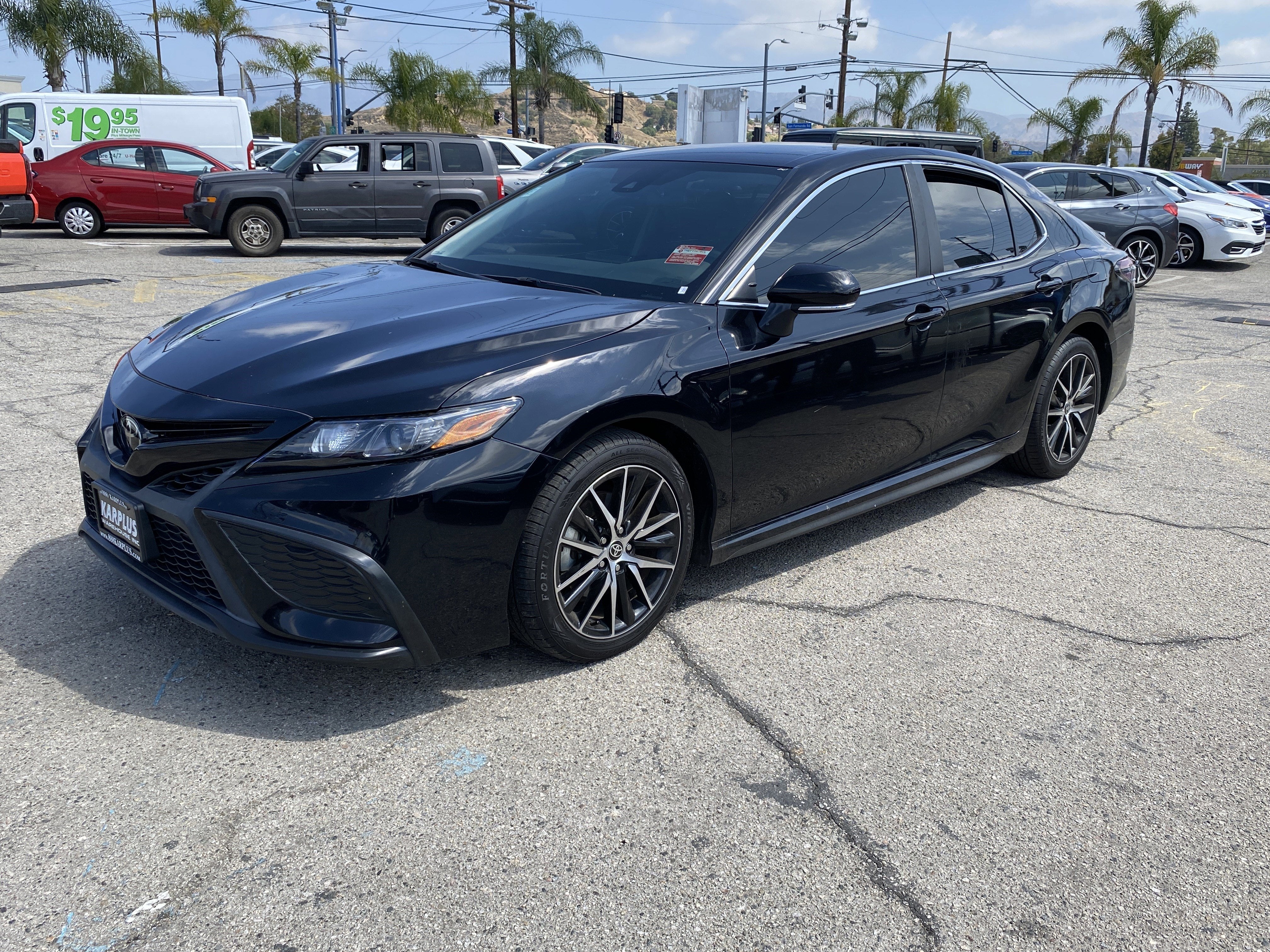 2024 Toyota Camry SE