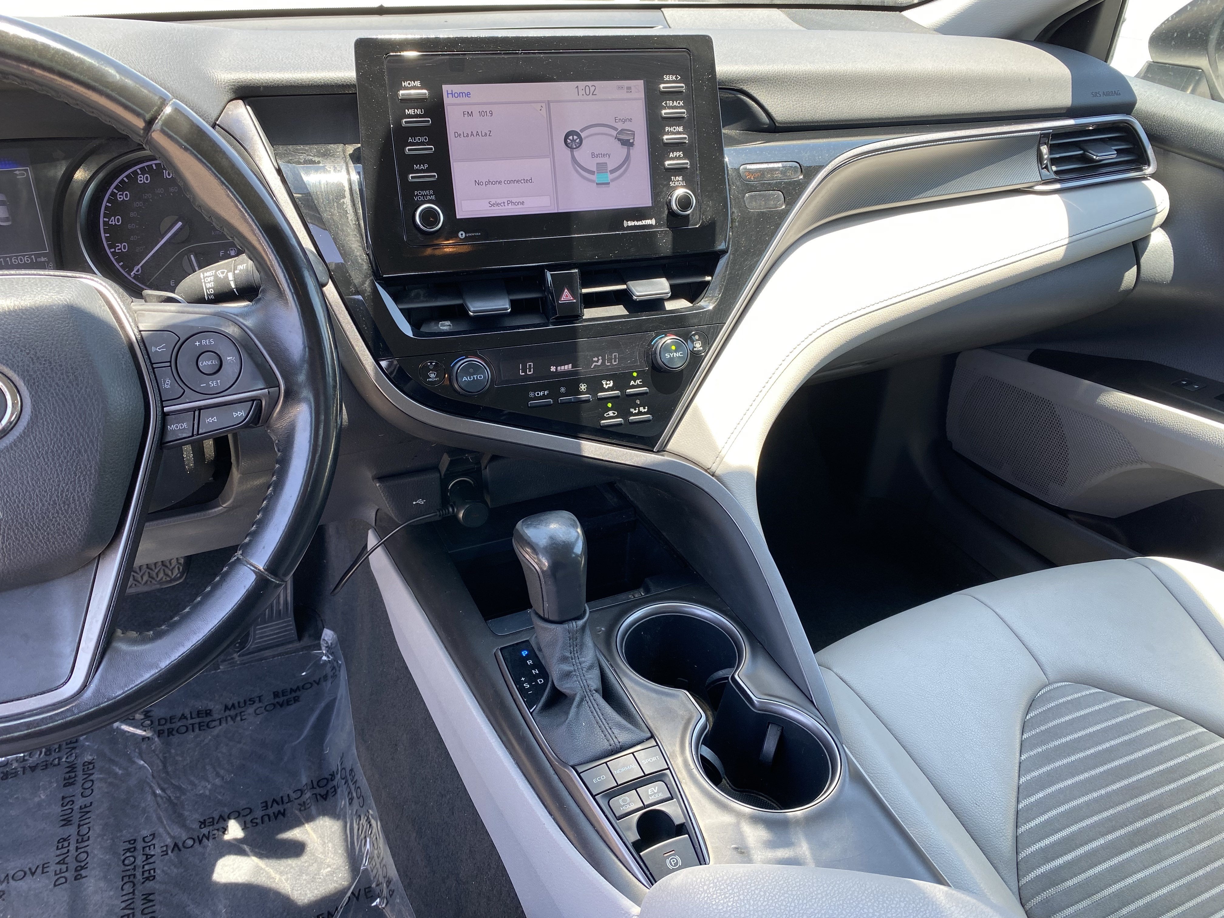 2021 Toyota Camry Hybrid SE