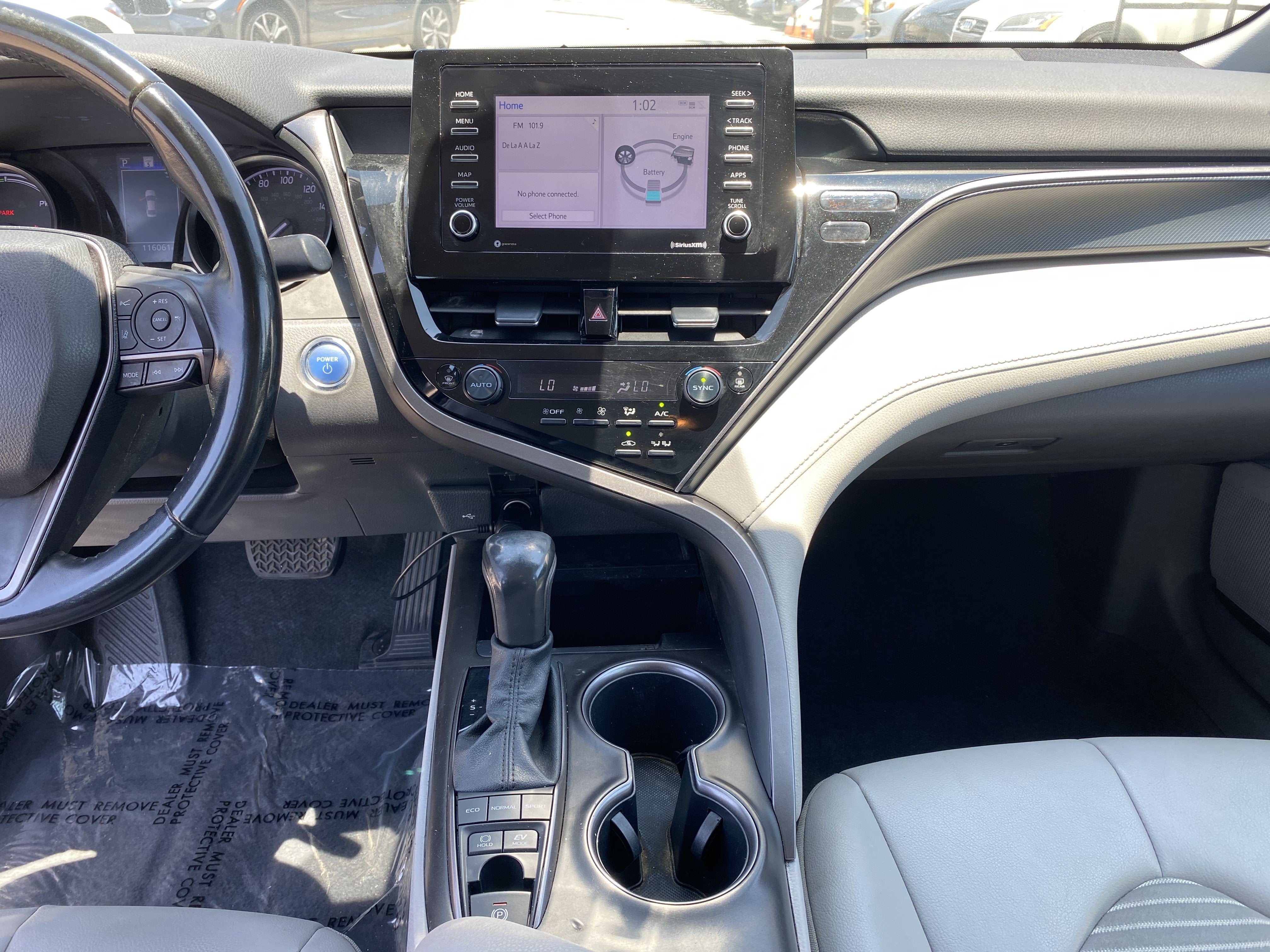 2021 Toyota Camry Hybrid SE