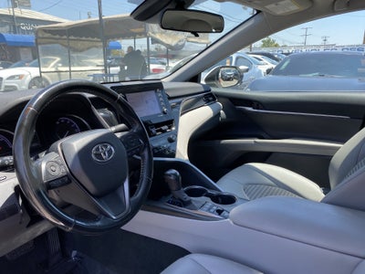 2021 Toyota Camry Hybrid SE