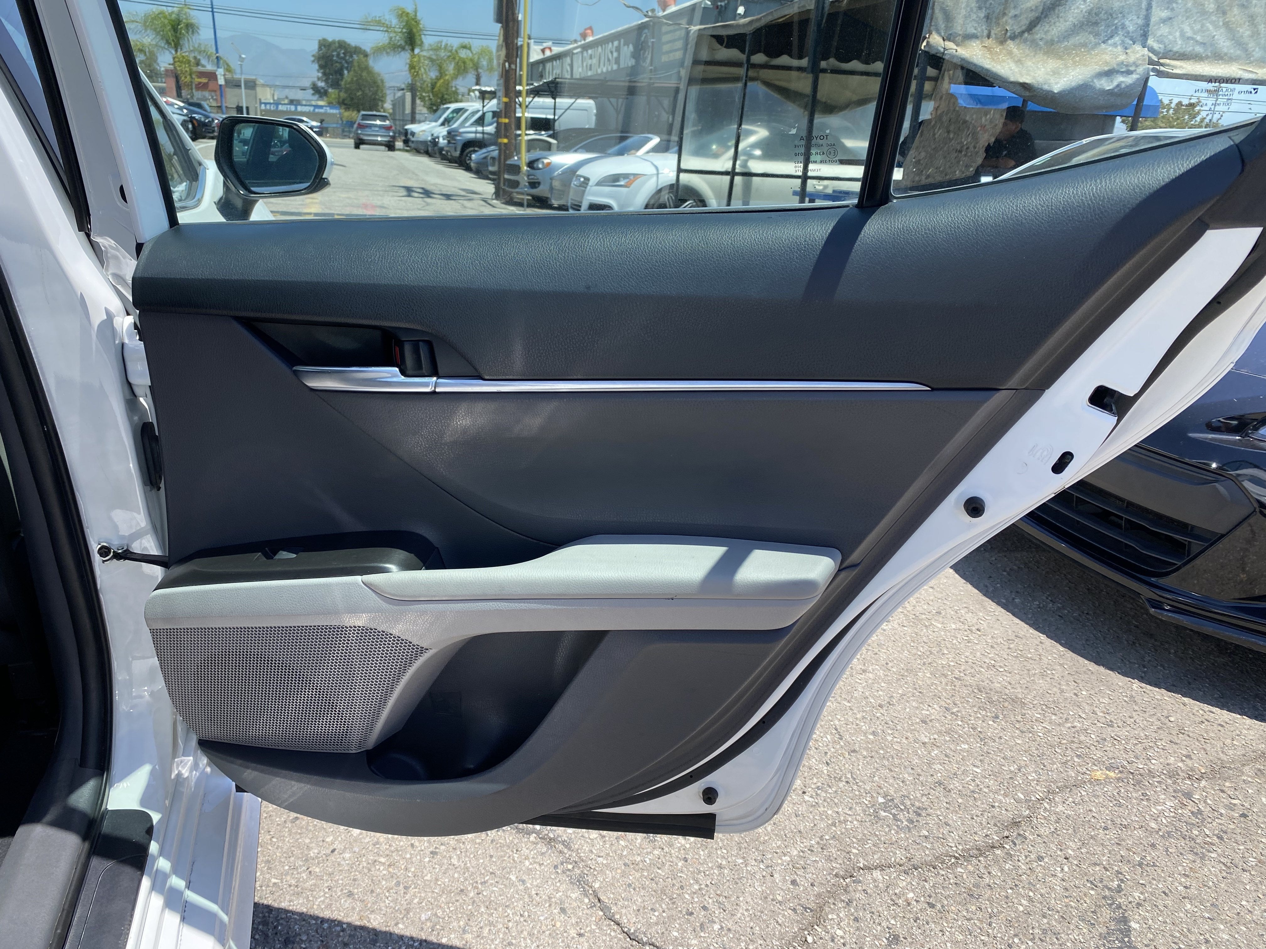 2021 Toyota Camry Hybrid SE