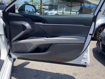 2021 Toyota Camry Hybrid SE
