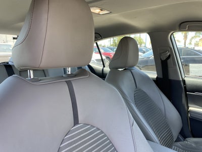 2021 Toyota Camry Hybrid SE
