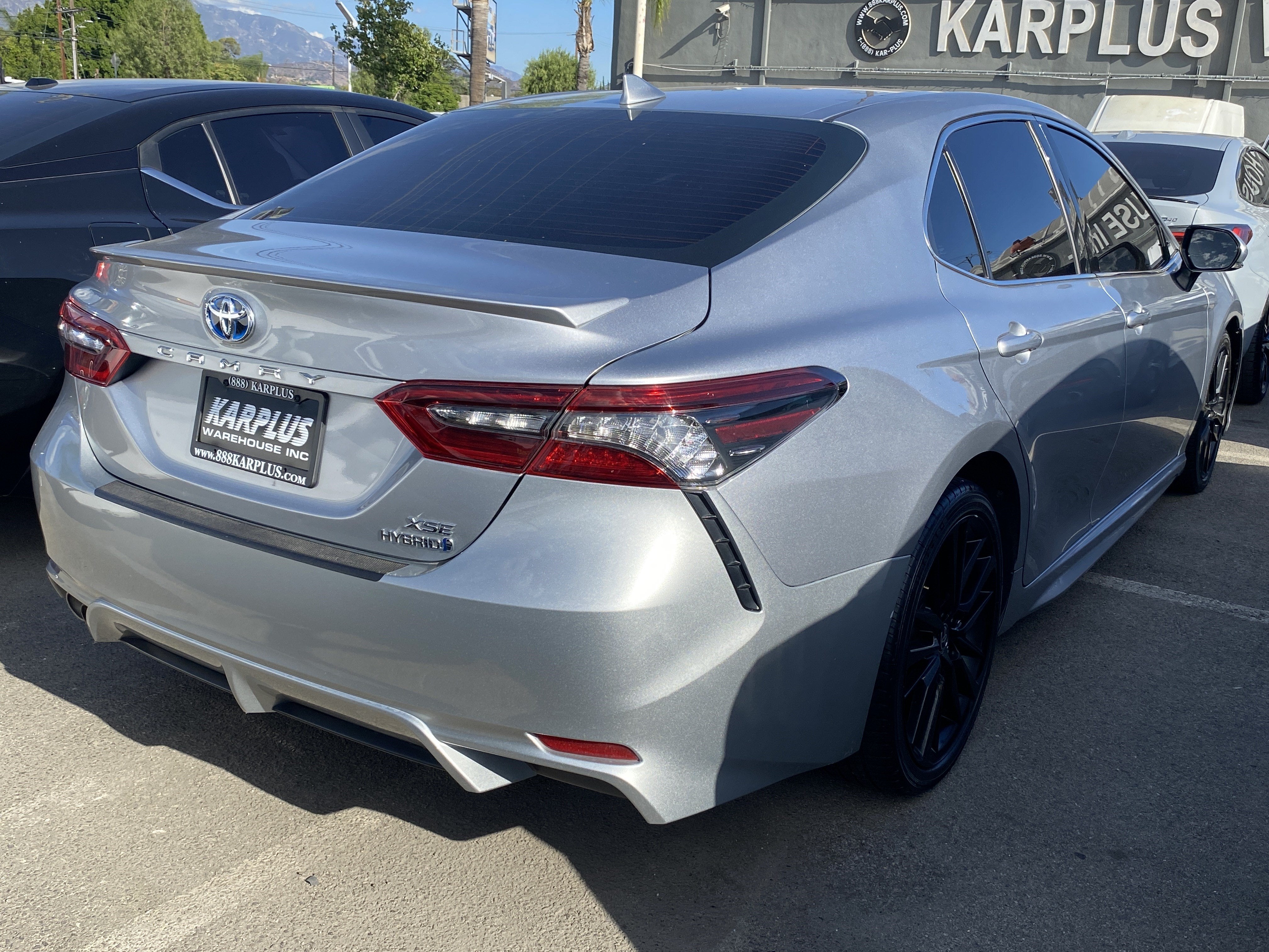2022 Toyota Camry XSE - Photo 10