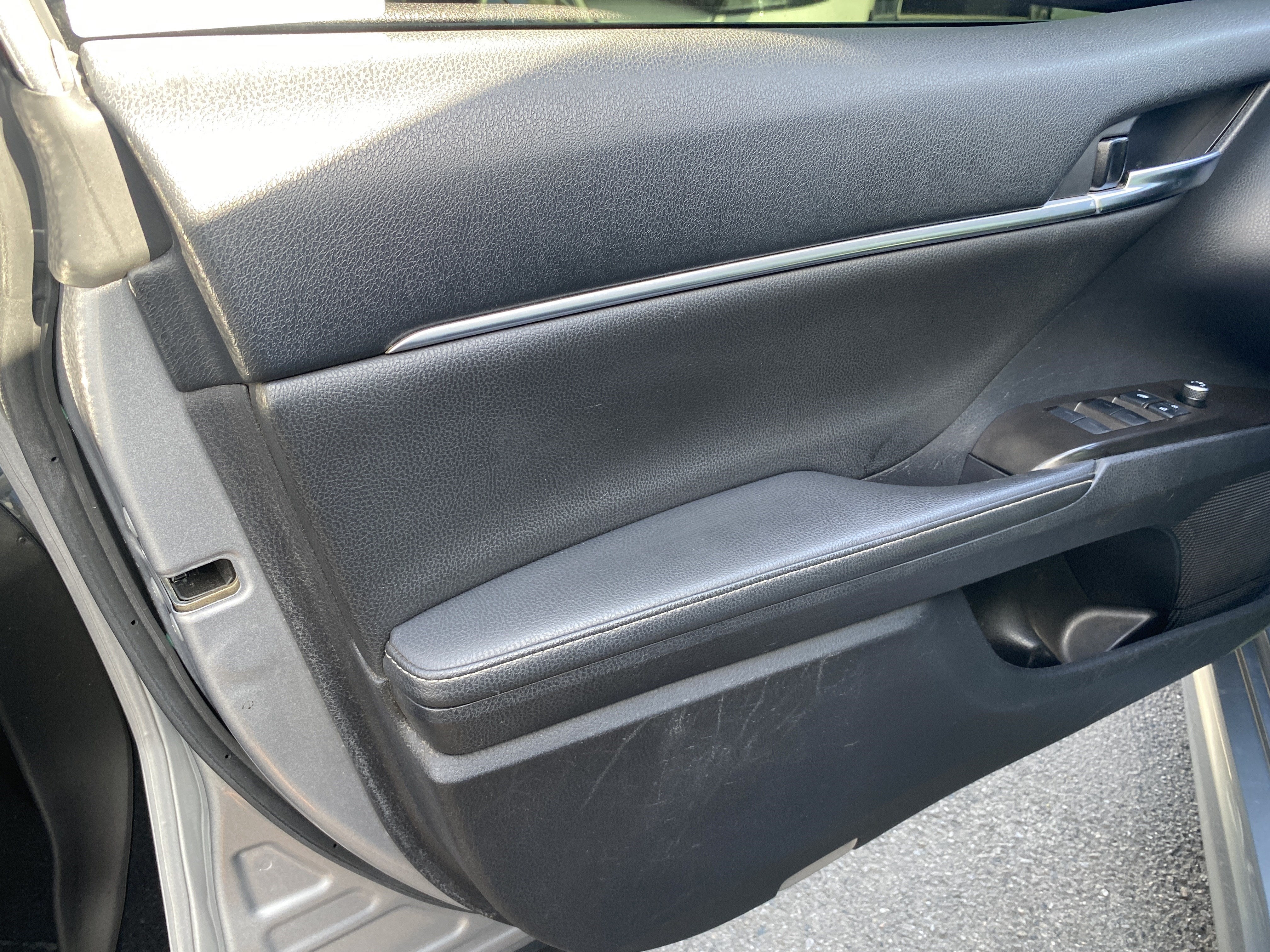 2022 Toyota Camry XSE - Photo 12