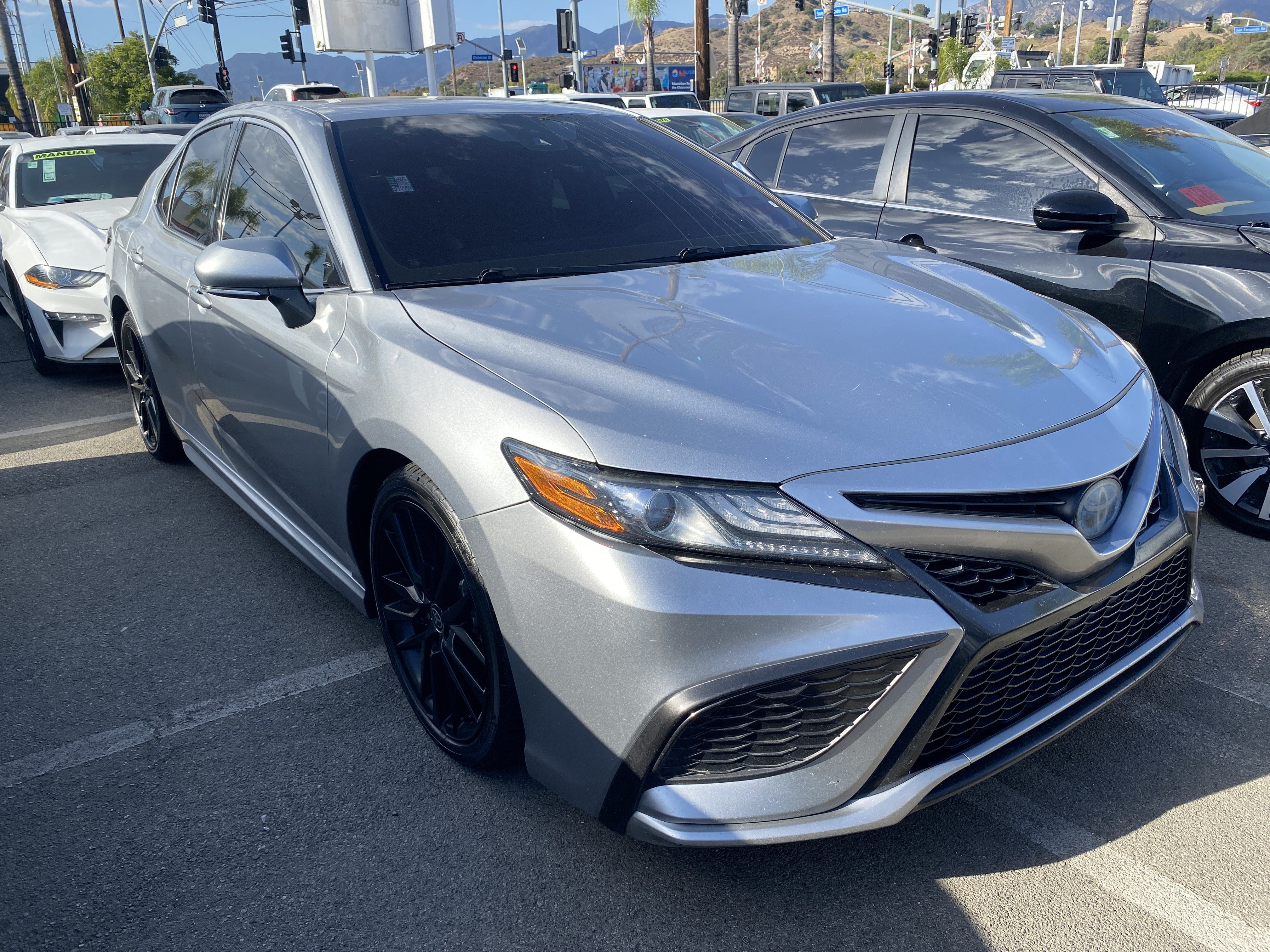 2022 Toyota Camry XSE - Photo 7