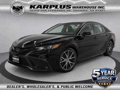 2022 Toyota Camry SE