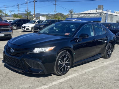2024 Toyota Camry SE